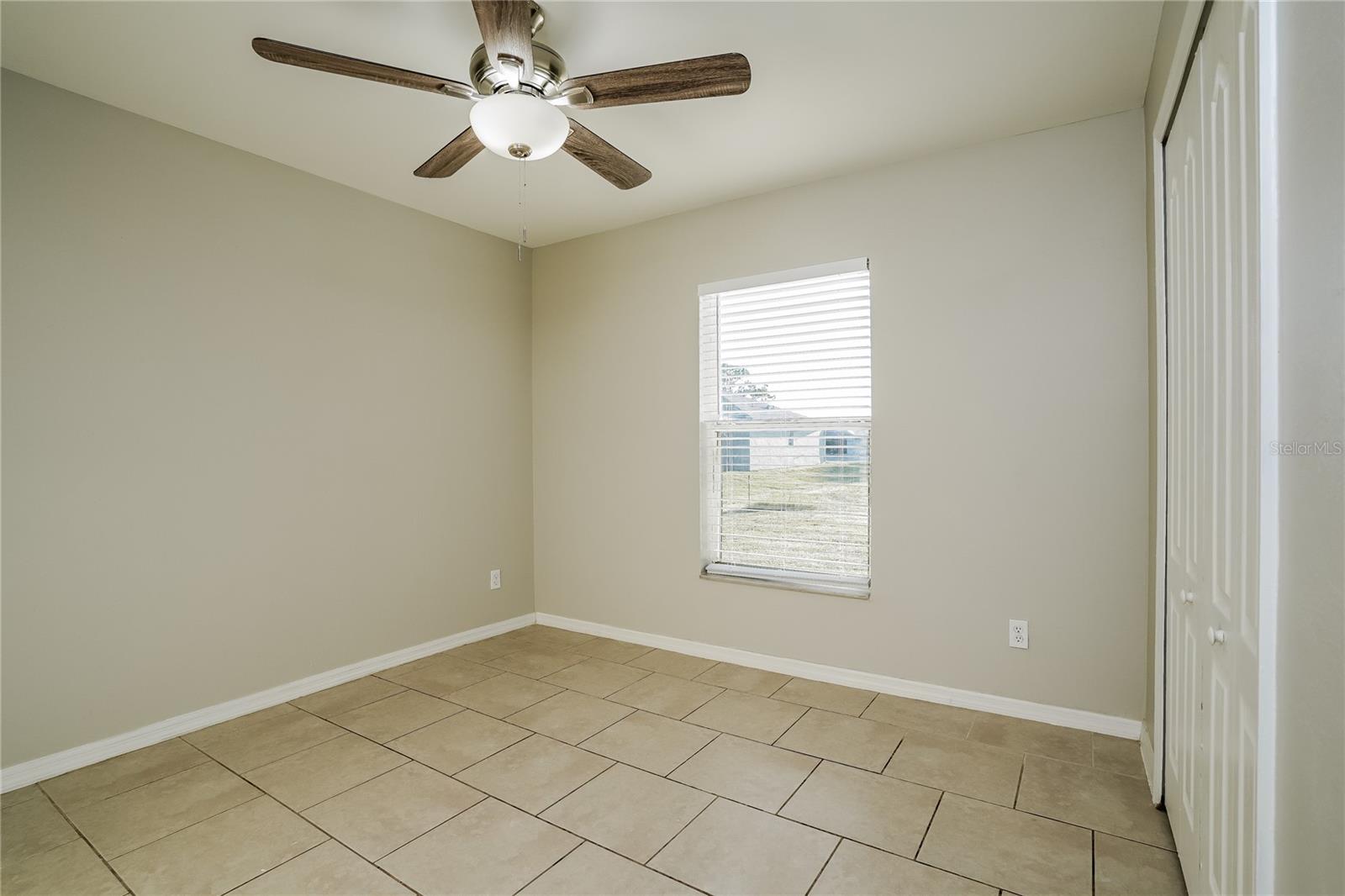 Image 12 of 16 For 2833 22nd Avenue