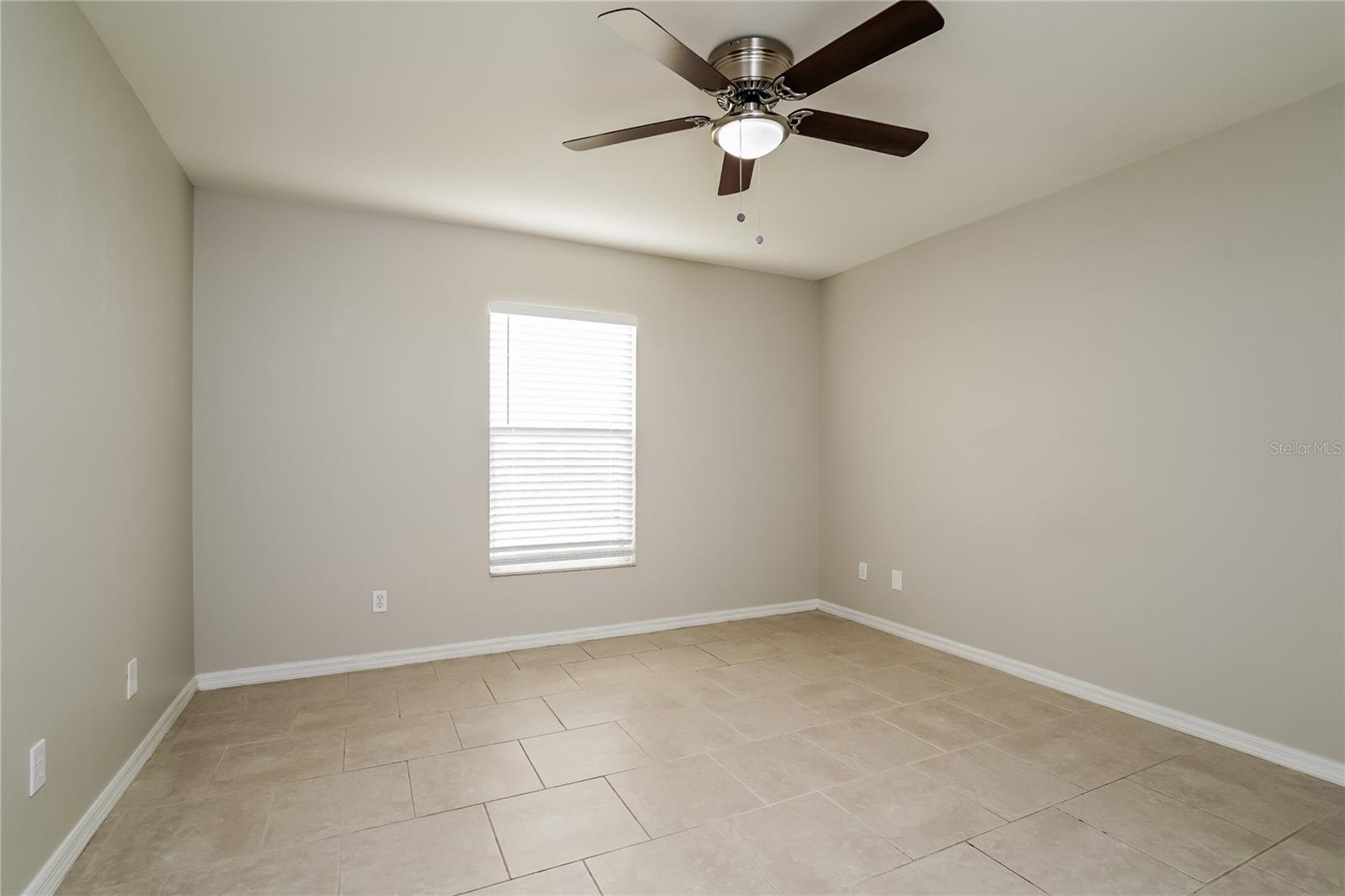 Image 9 of 16 For 2833 22nd Avenue
