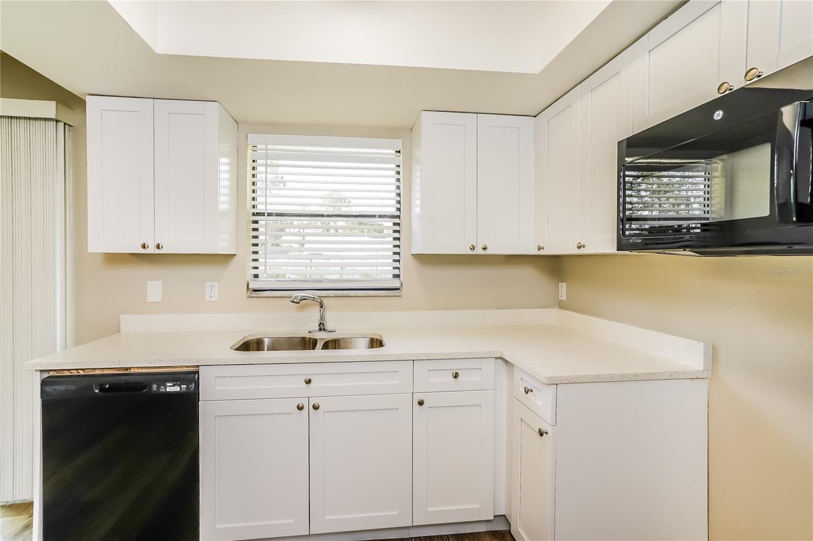 Image 8 of 16 For 4007 4th Street W