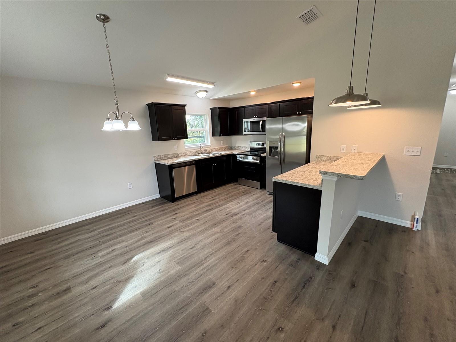 Image 9 of 32 For 9650 Gainesville Road