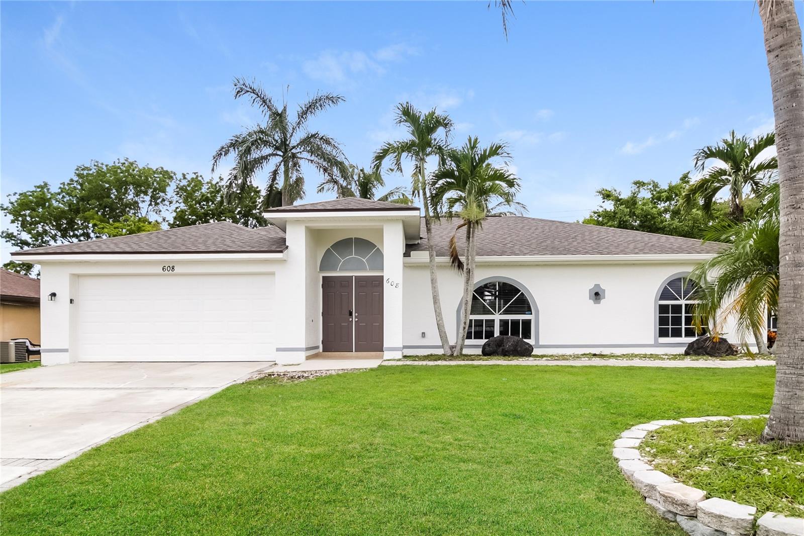 Details for 608 Santa Barbara Place, CAPE CORAL, FL 33990