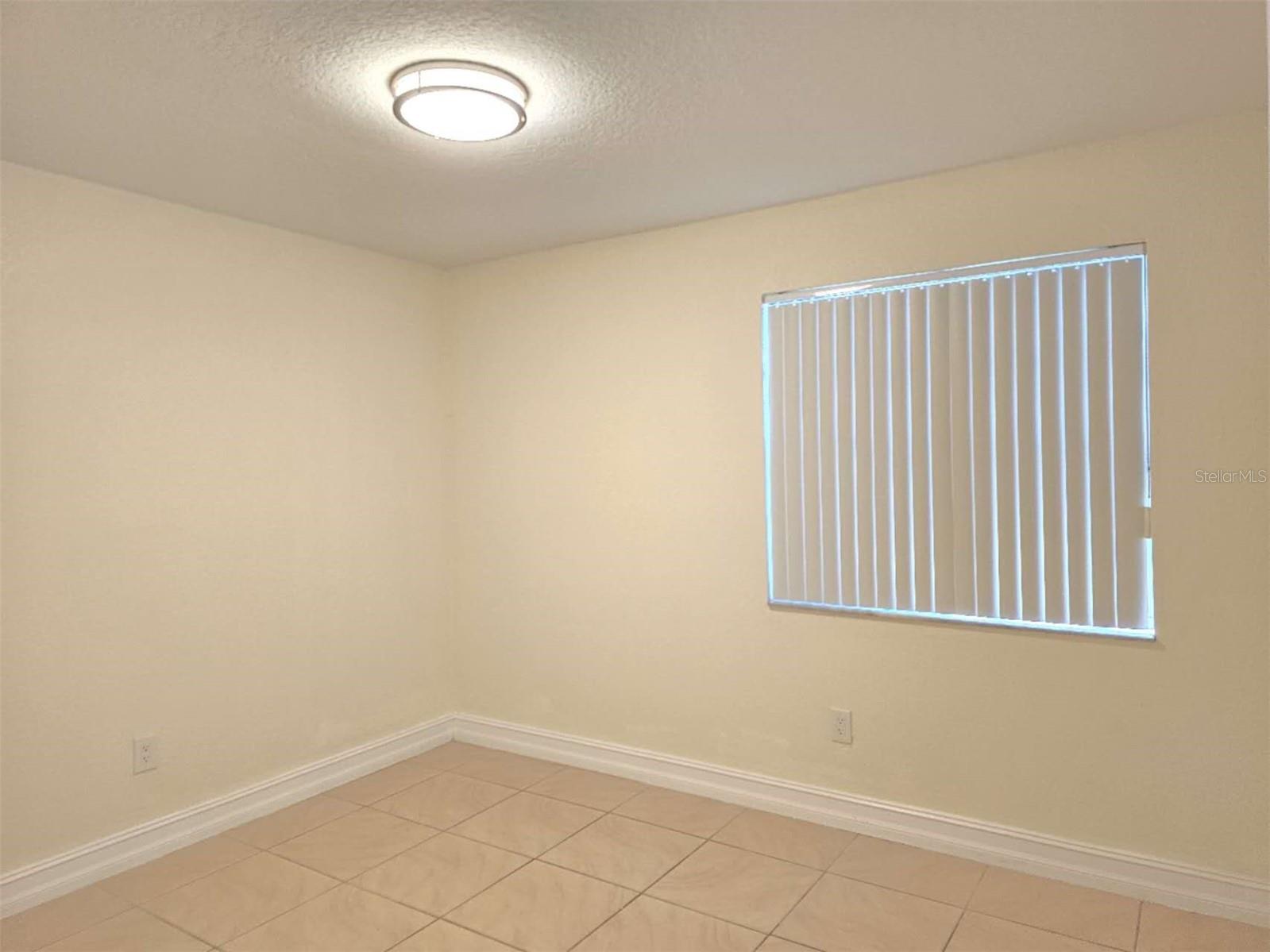 Image 17 of 26 For 25947 132 Nd Court