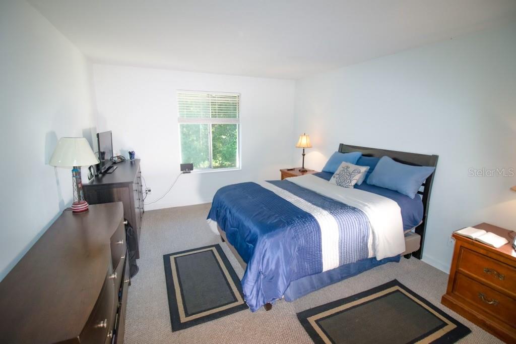 Image 17 of 23 For 8880 Old Kings Road S 78