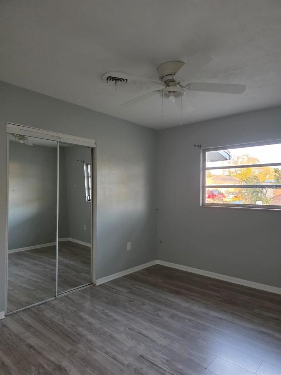 Image 20 of 24 For 1506 18th Street W