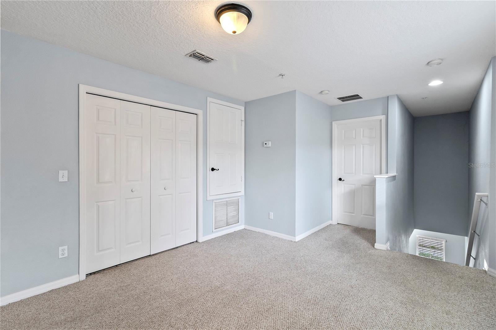 Image 10 of 21 For 13430 Southmeadow Drive 138