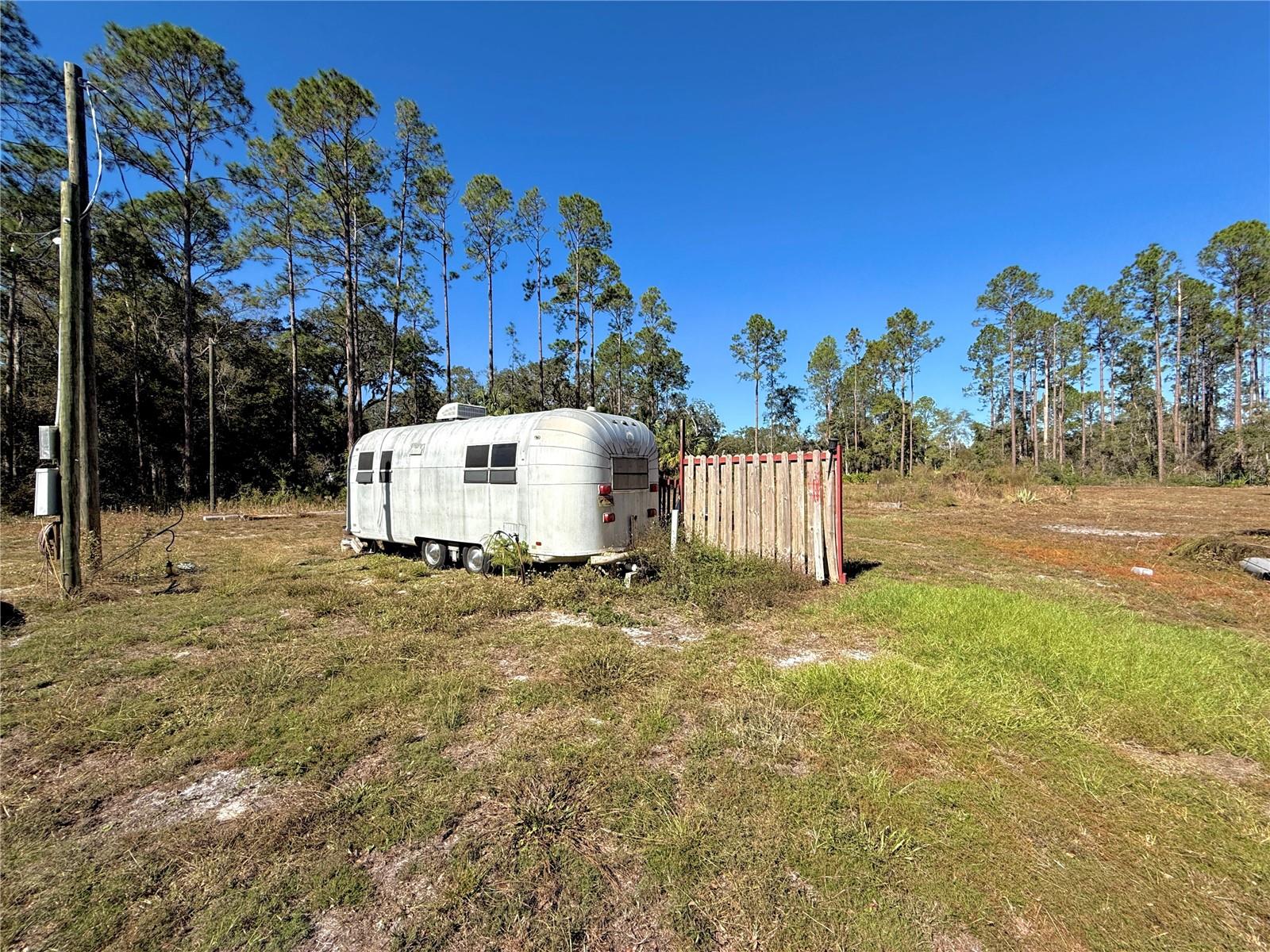 Image 8 of 15 For 484 412th Avenue