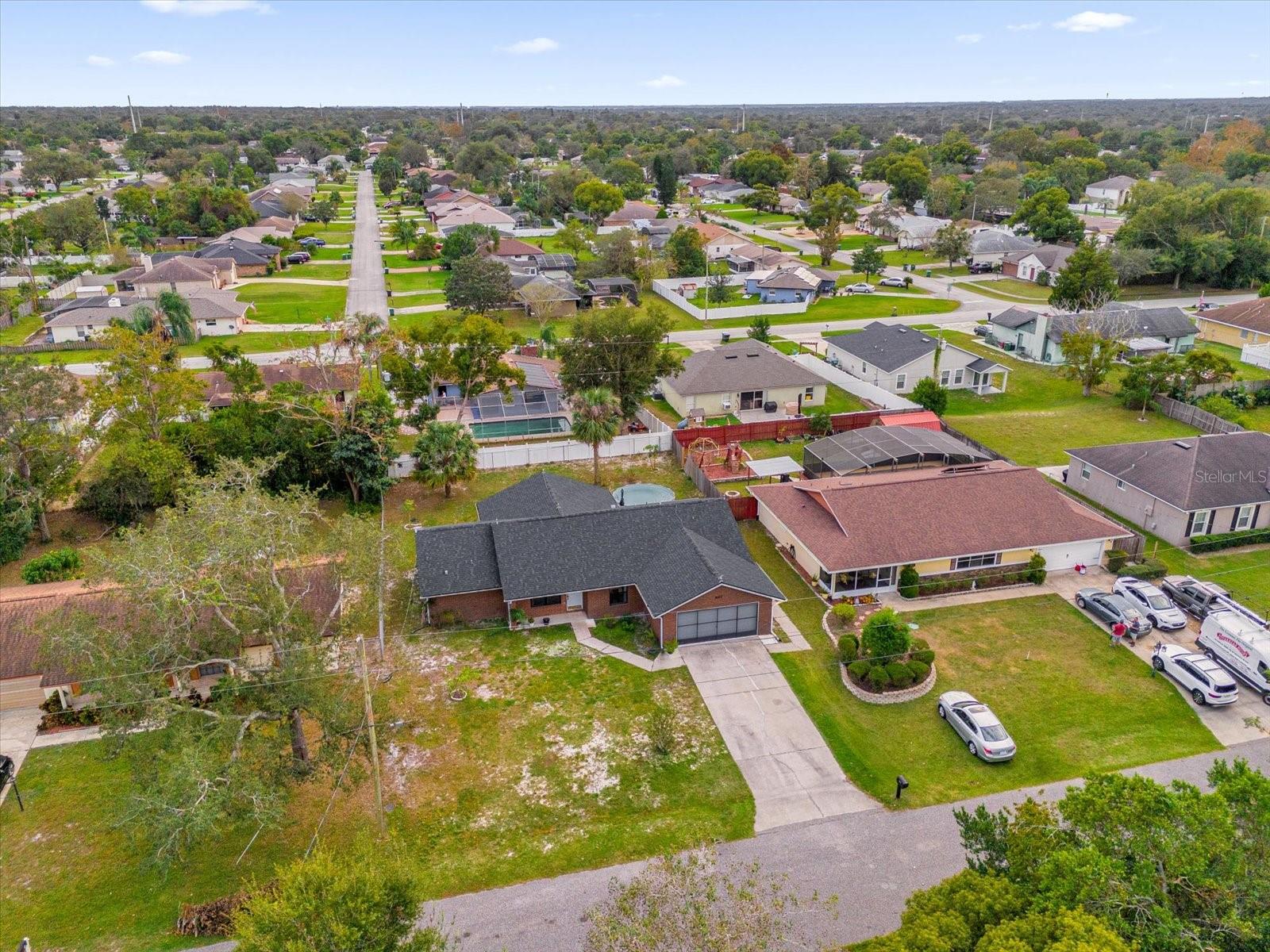 Image 33 of 37 For 857 Atmore Circle