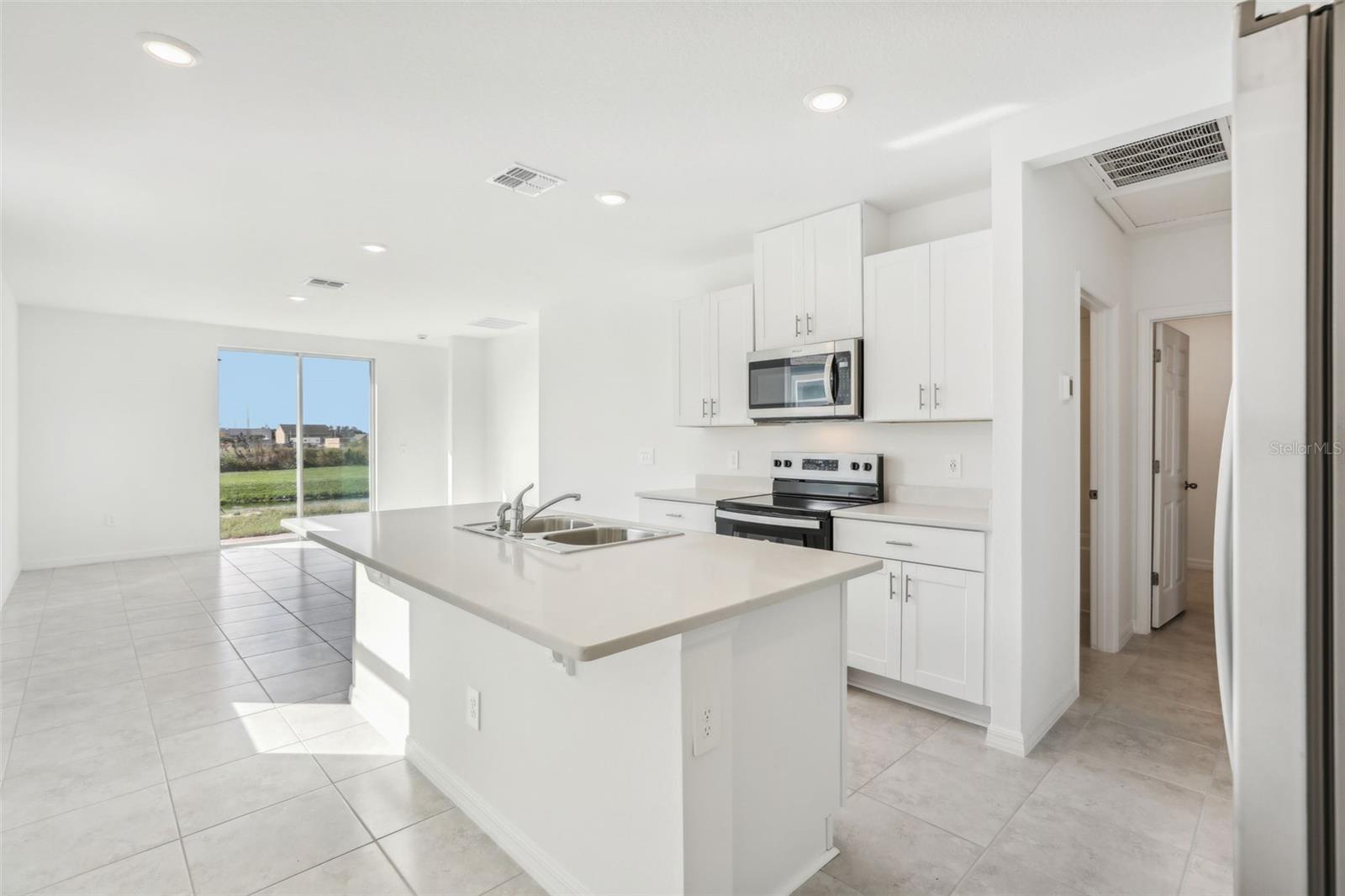 Image 10 of 27 For 3197 Viceroy Court