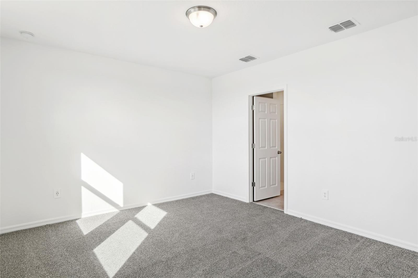 Image 13 of 27 For 3197 Viceroy Court