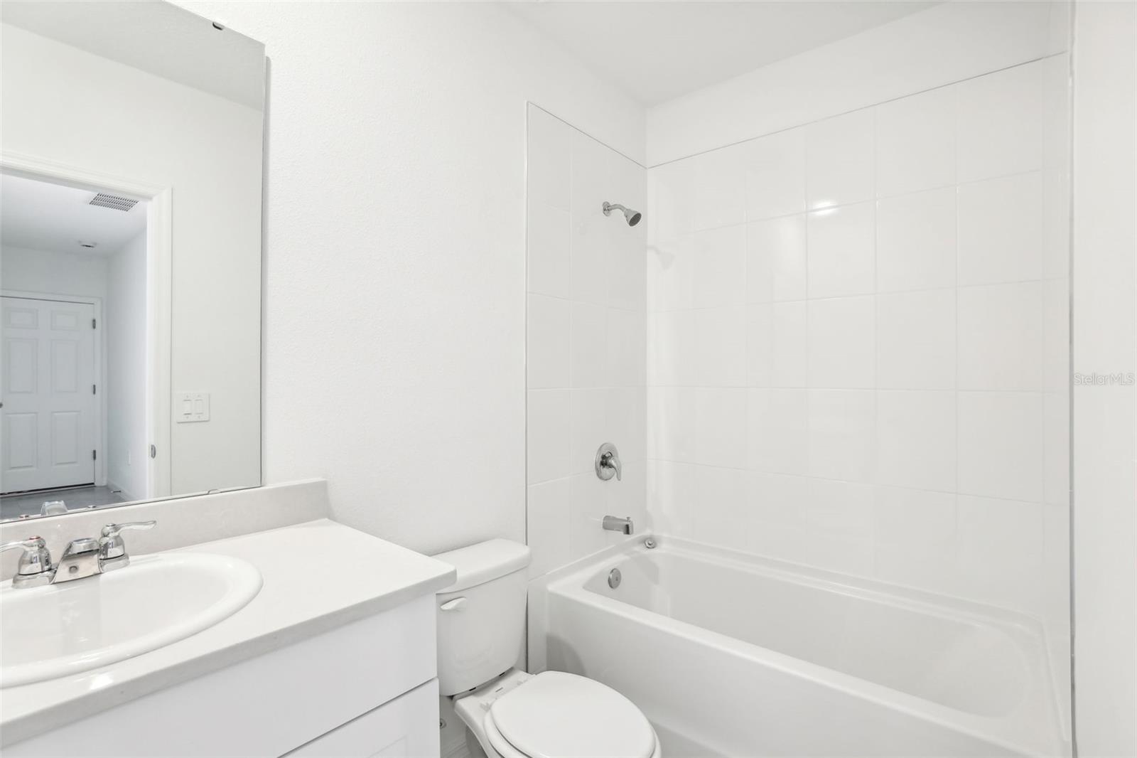 Image 17 of 27 For 3197 Viceroy Court