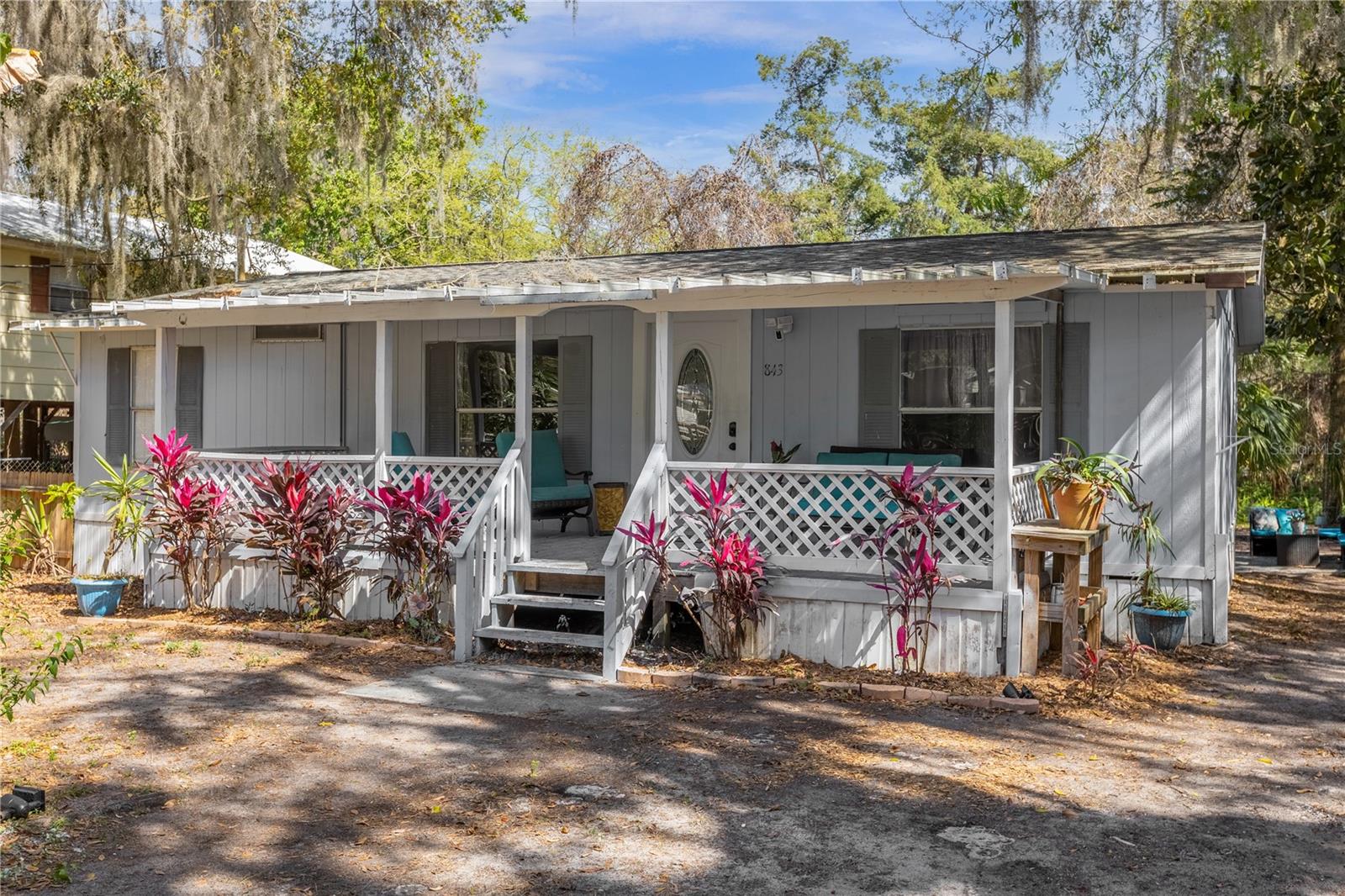 Details for 843 County Road 484, LAKE PANASOFFKEE, FL 33538