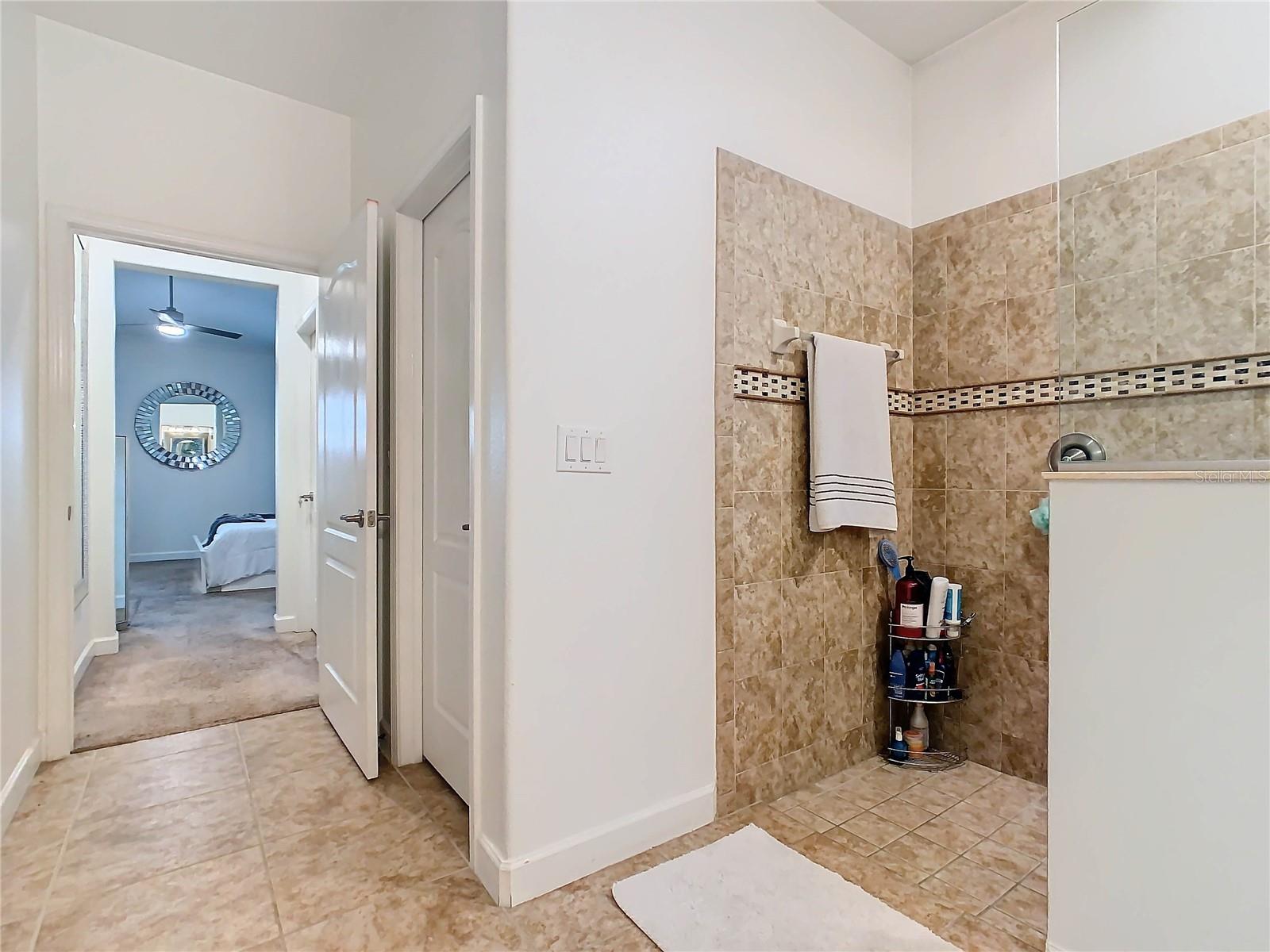 Image 30 of 46 For 8914 Dove Valley Way