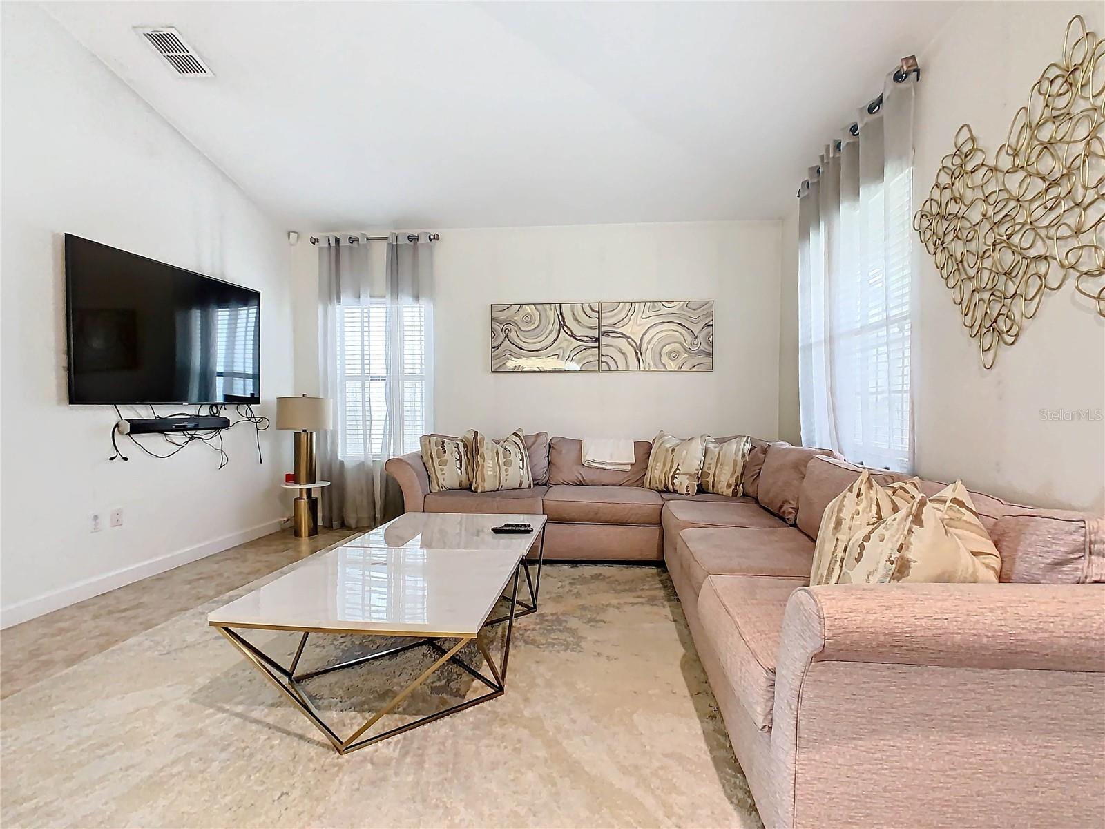 Image 5 of 46 For 8914 Dove Valley Way