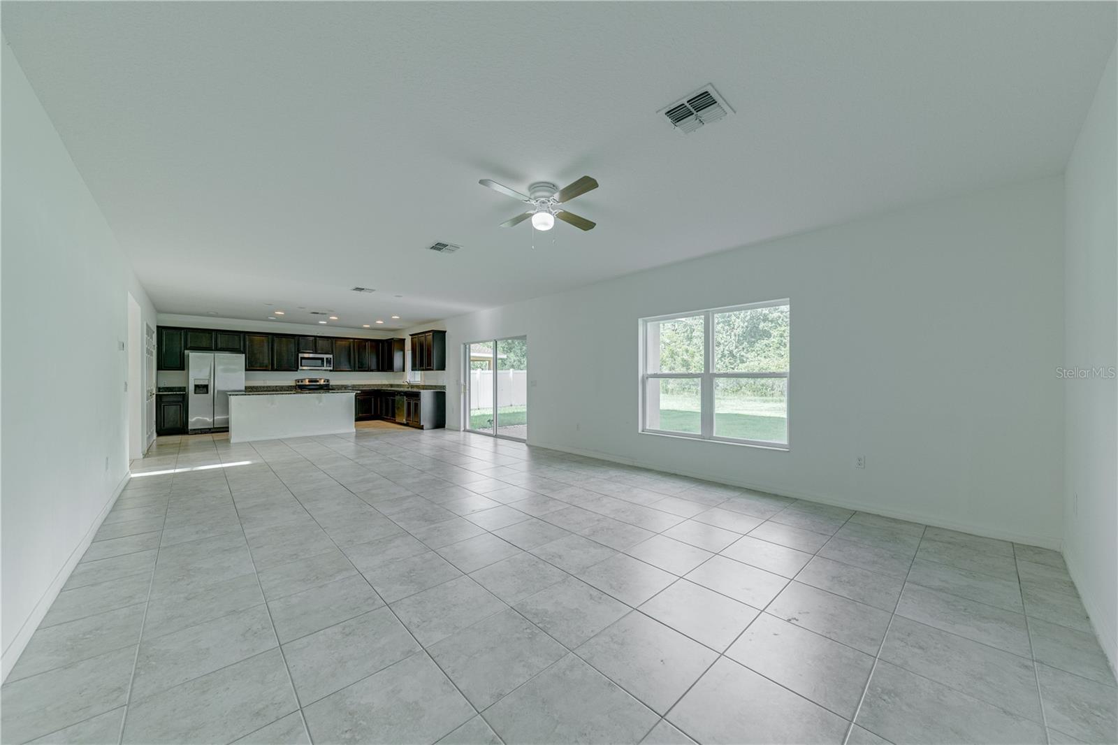 Image 17 of 49 For 2255 Waukegan Drive