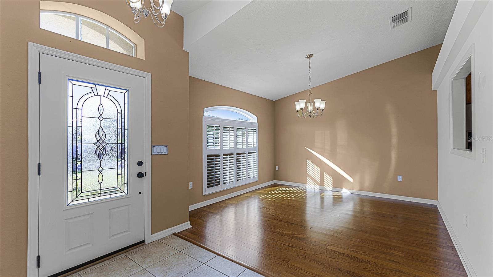 Image 10 of 64 For 2441 Derby Drive
