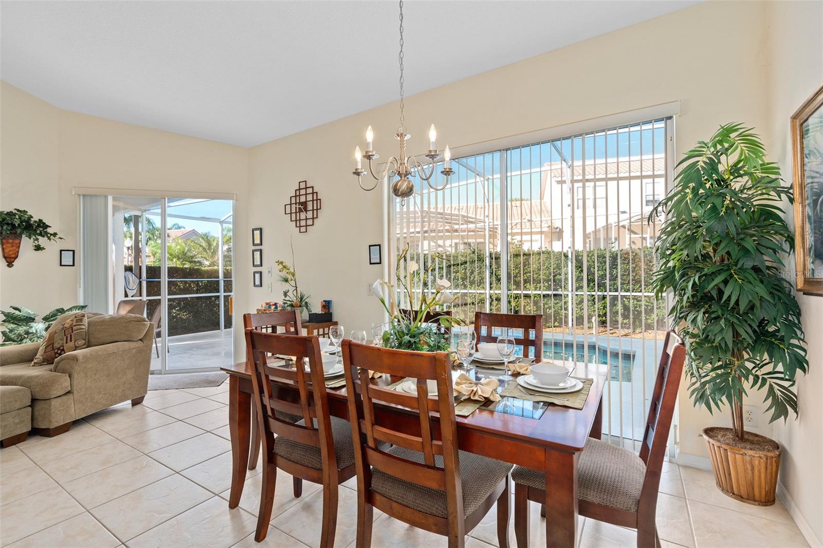 Image 11 of 41 For 404 Brunello Drive