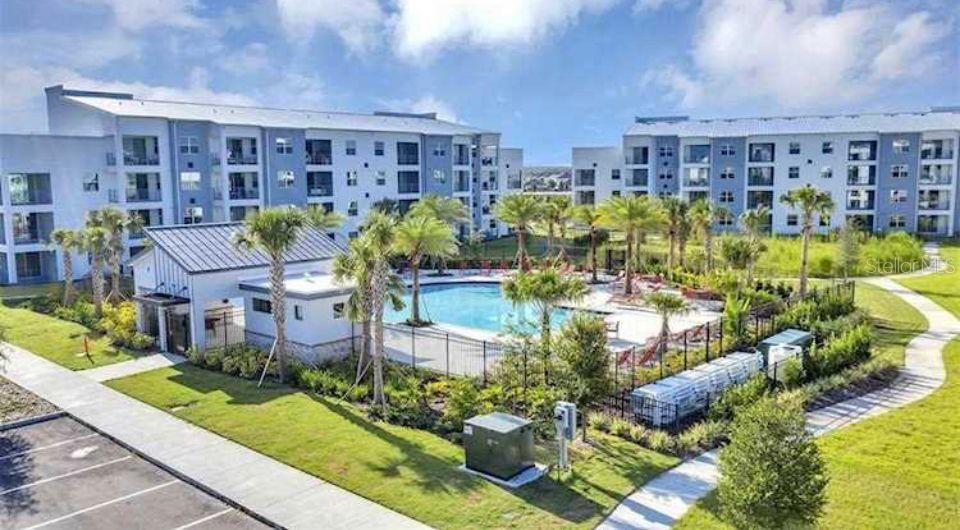 Listing photo id 1 for 3120 Paradox Circle 304