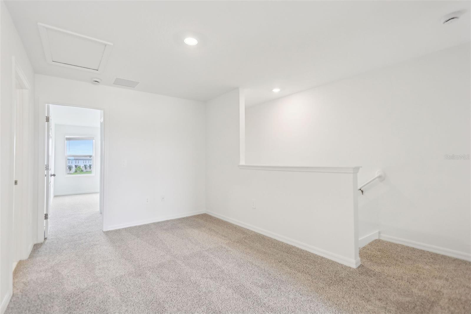 Image 49 of 62 For 16332 Happy Eagle Drive