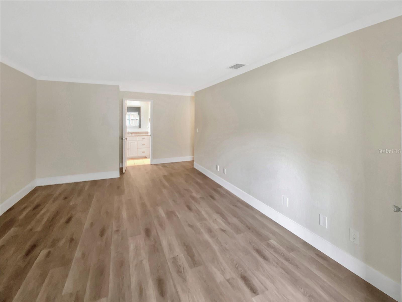 Image 26 of 29 For 2253 Heron Circle