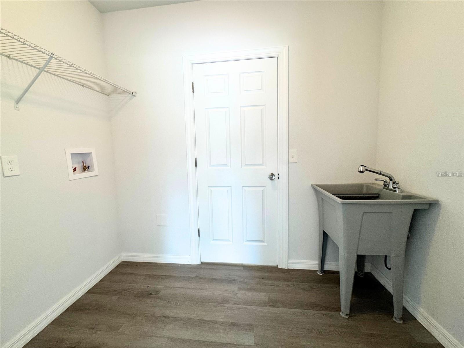 Image 20 of 33 For 1202 Alafia Way