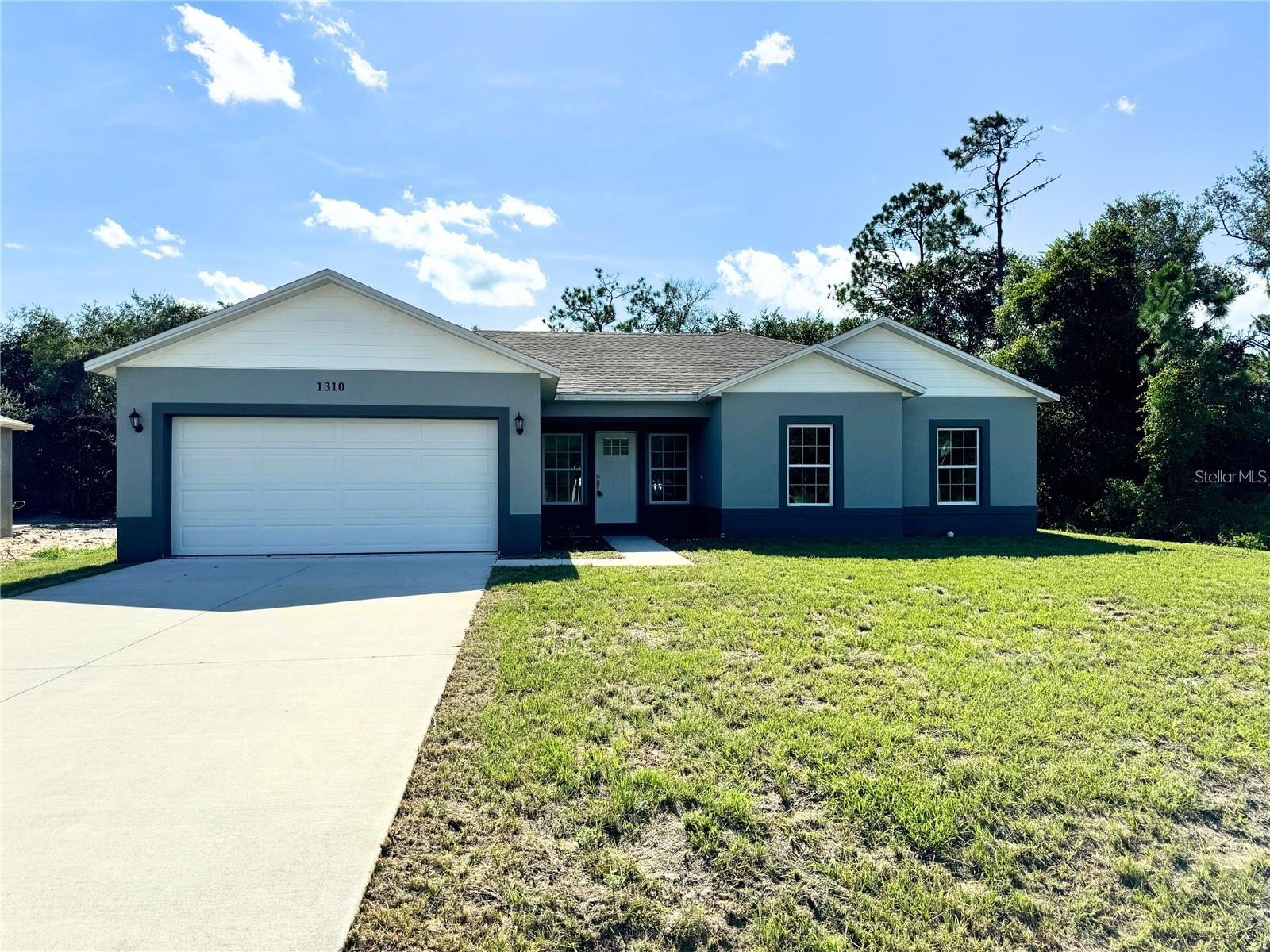 Image 3 of 33 For 1202 Alafia Way