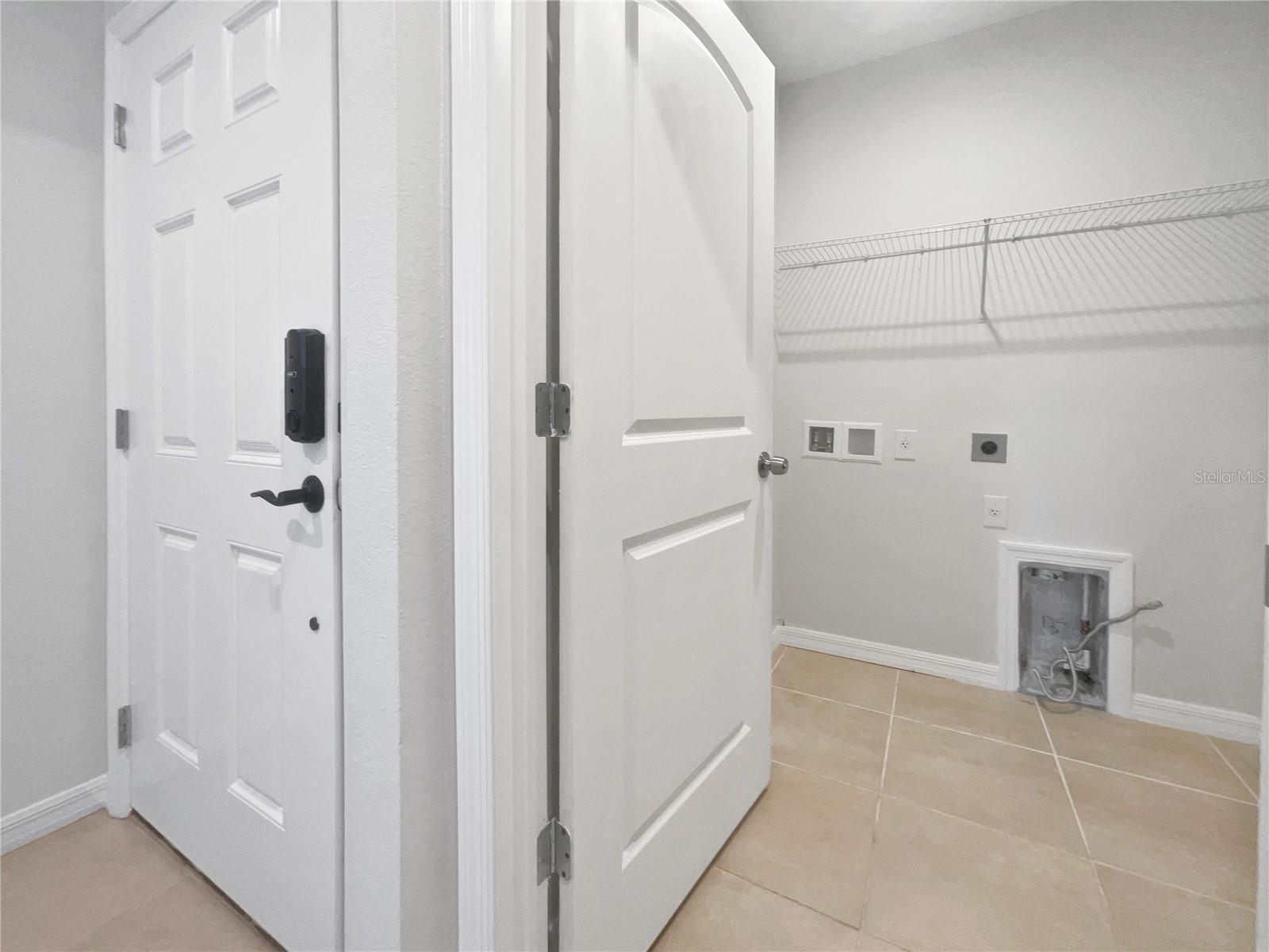 Image 19 of 21 For 6223 Springmont Loop