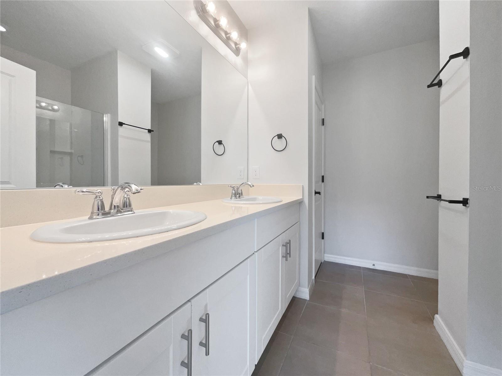 Image 9 of 21 For 6223 Springmont Loop