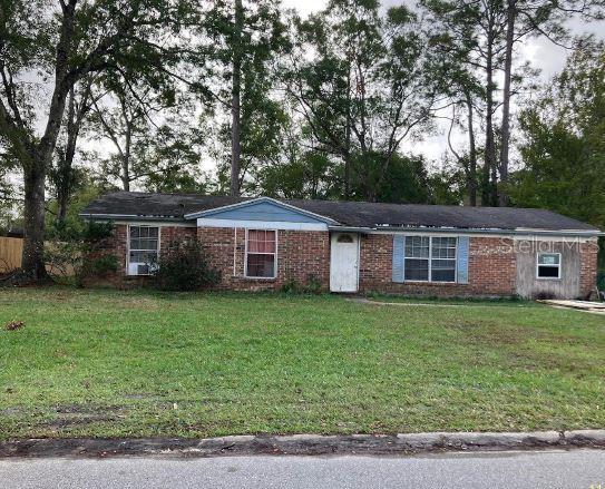 Listing Details for 1704 Mary Beth Drive, MIDDLEBURG, FL 32068