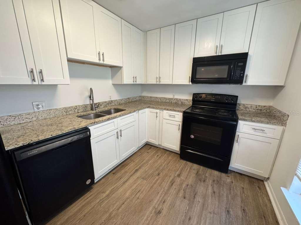 Image 16 of 24 For 4081 Dijon Drive 4081j