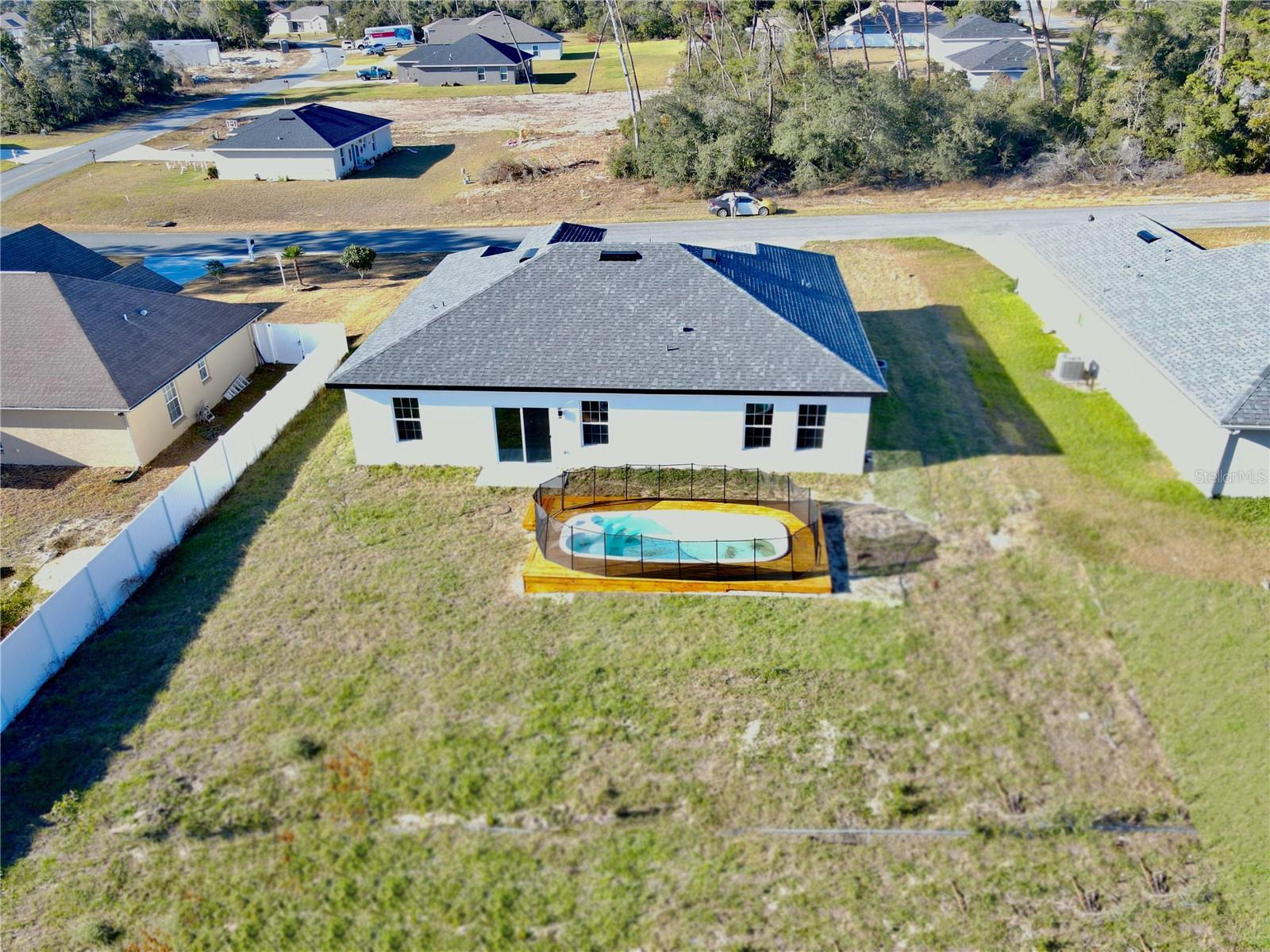 Image 4 of 39 For 2416 158th Place