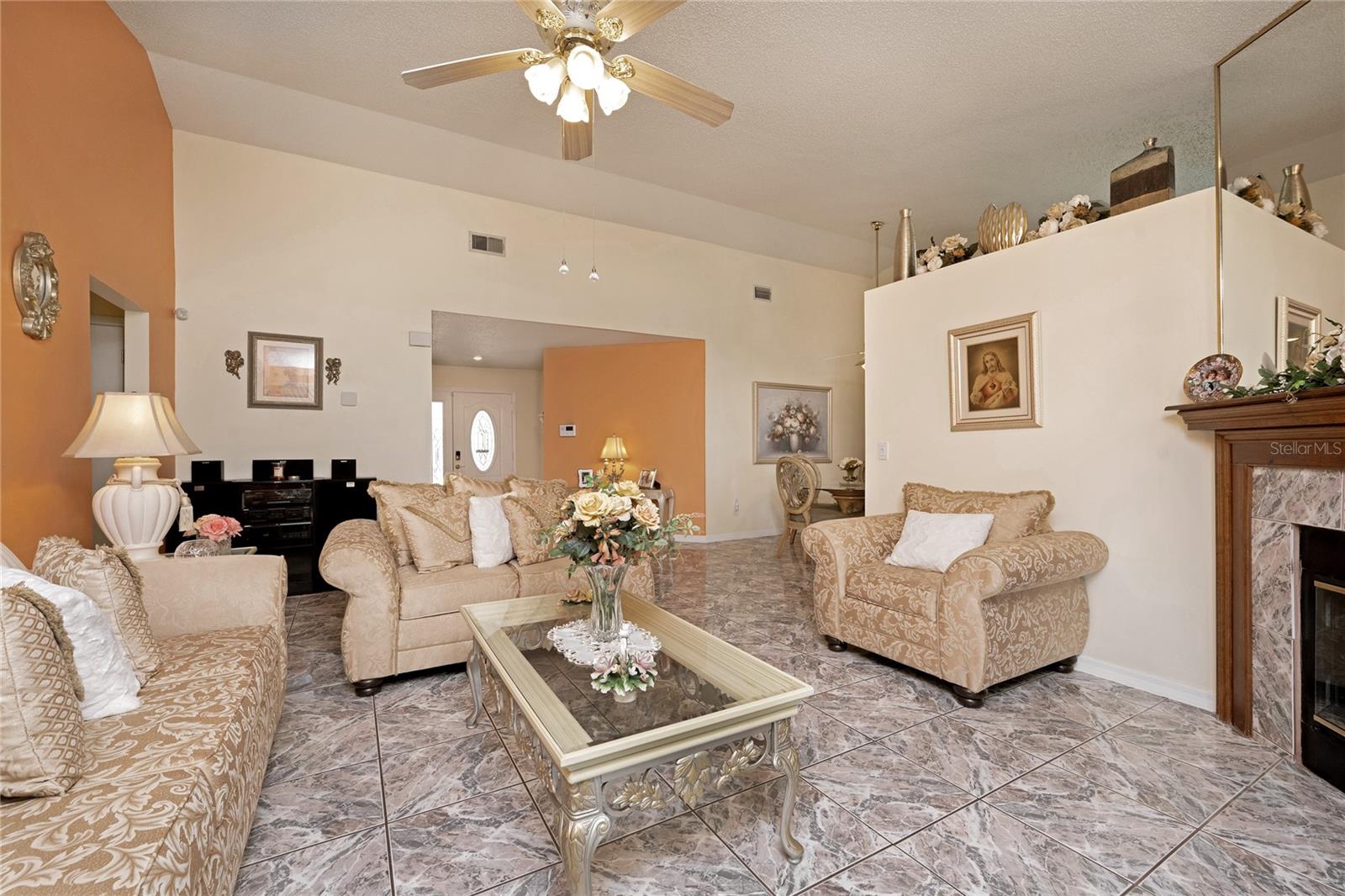 Image 22 of 31 For 553 Whittingham Place