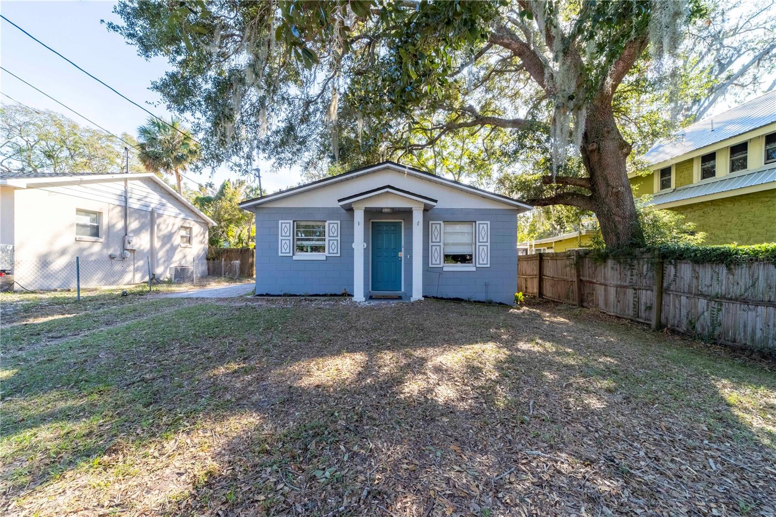 Details for 208 Pine Avenue, MOUNT DORA, FL 32757