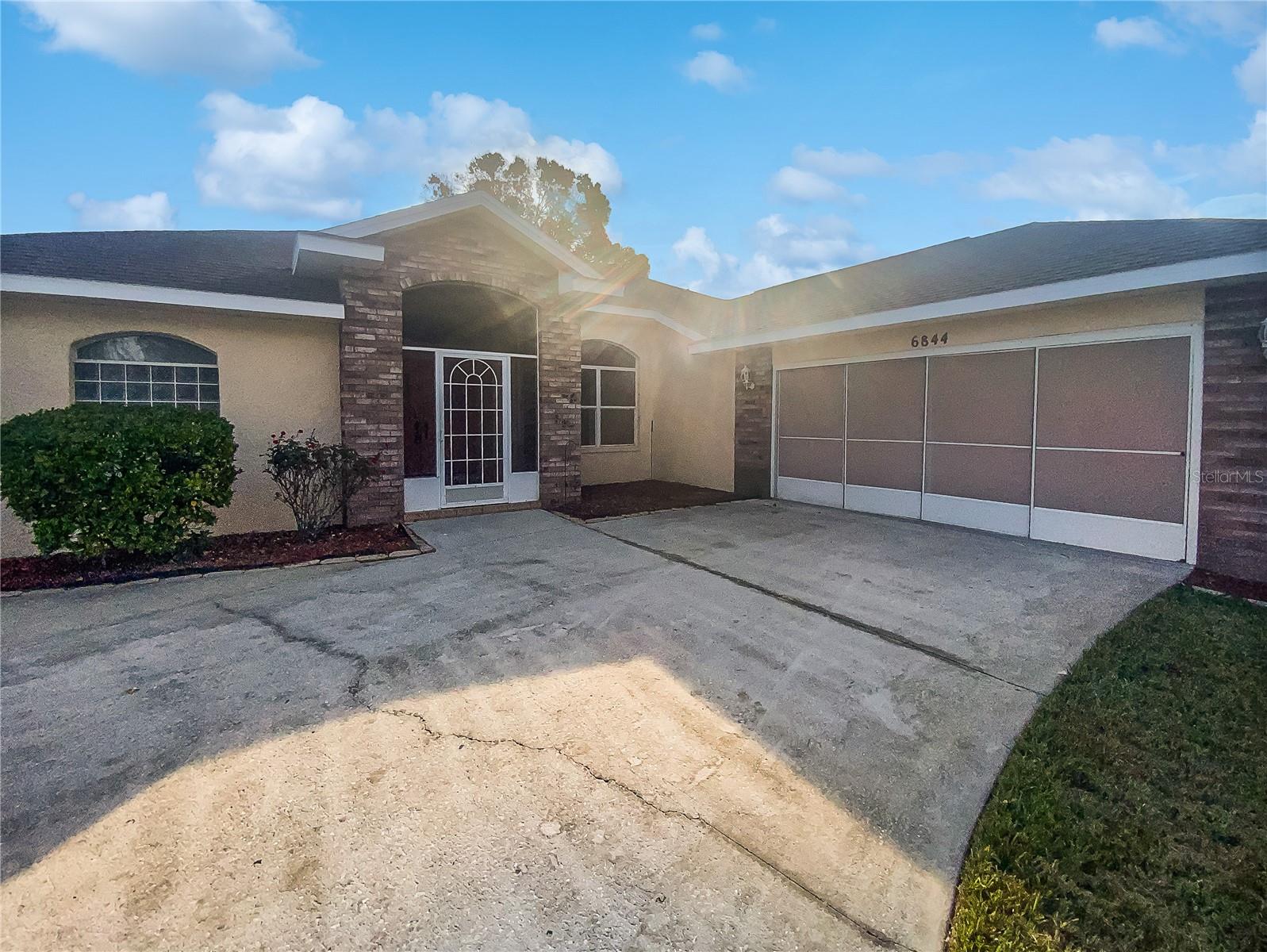 Details for 6844 Northlake Drive, ZEPHYRHILLS, FL 33542