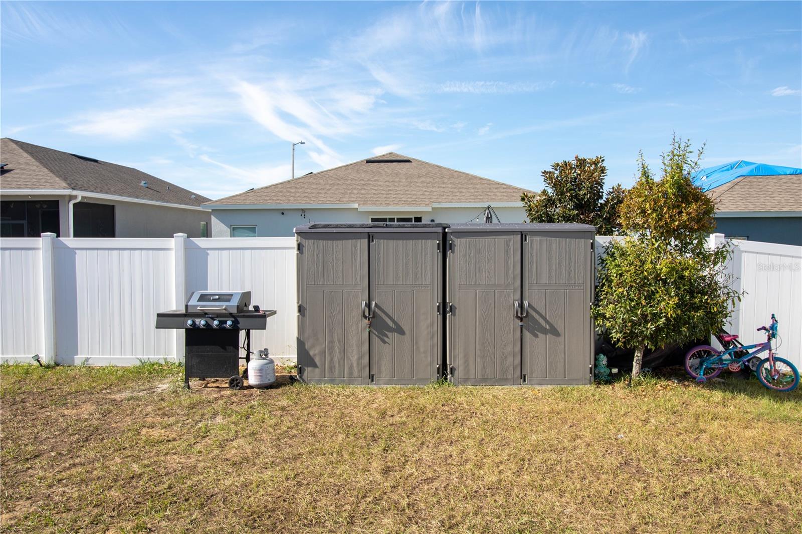 Image 39 of 41 For 881 Orchid Grove Boulevard