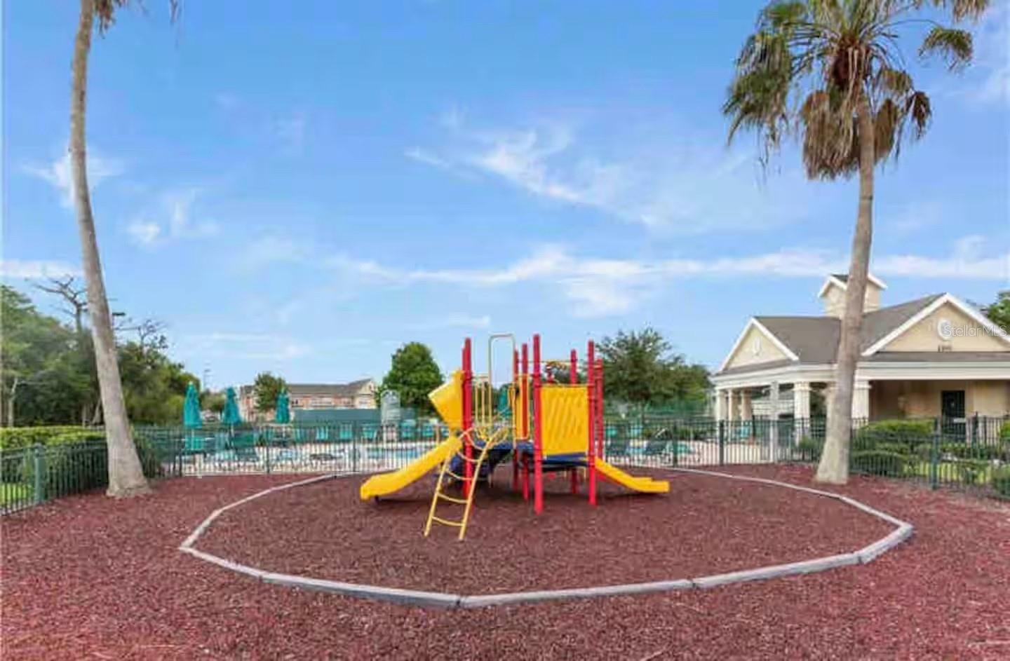 Image 30 of 33 For 4011 Venetian Bay Drive 106