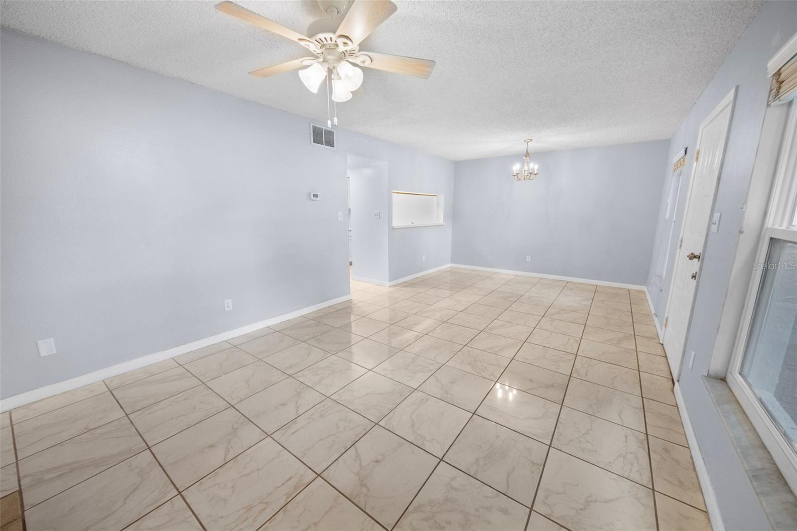 Image 7 of 29 For 4878 Semoran Boulevard 1502