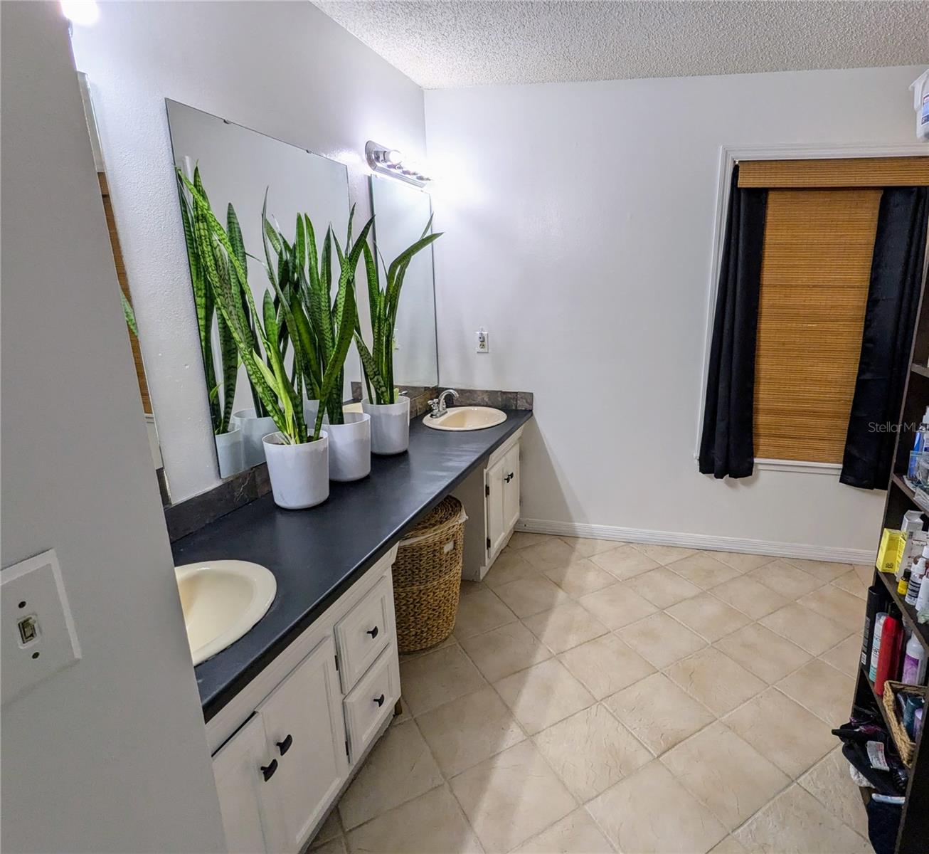 Image 12 of 20 For 3021 Norvell Court