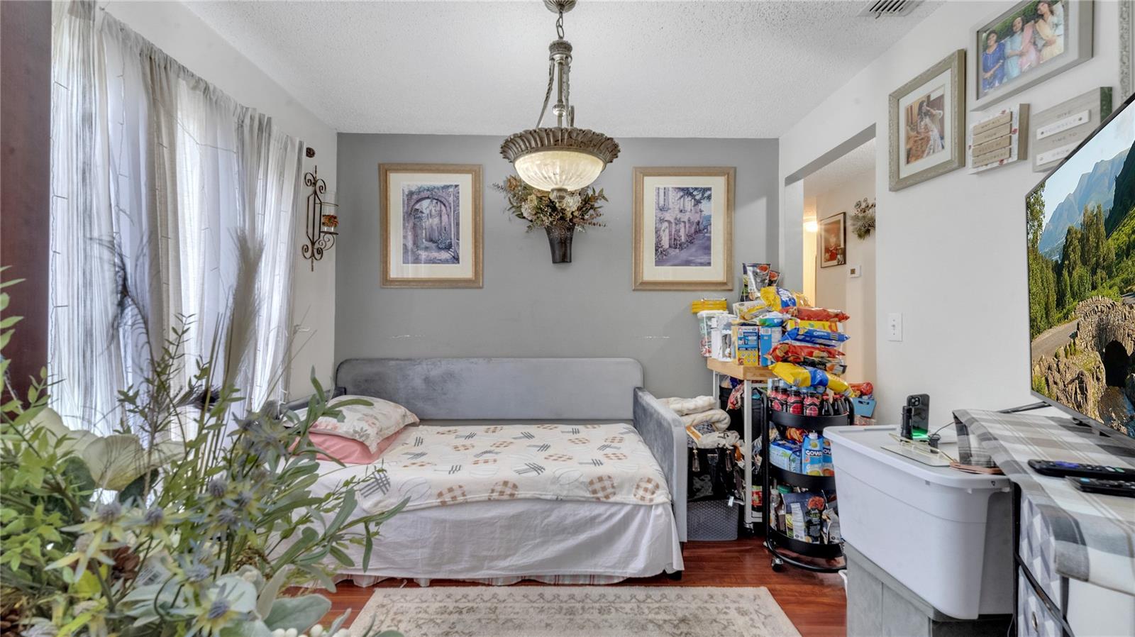 Image 4 of 13 For 405 Mallard Lane