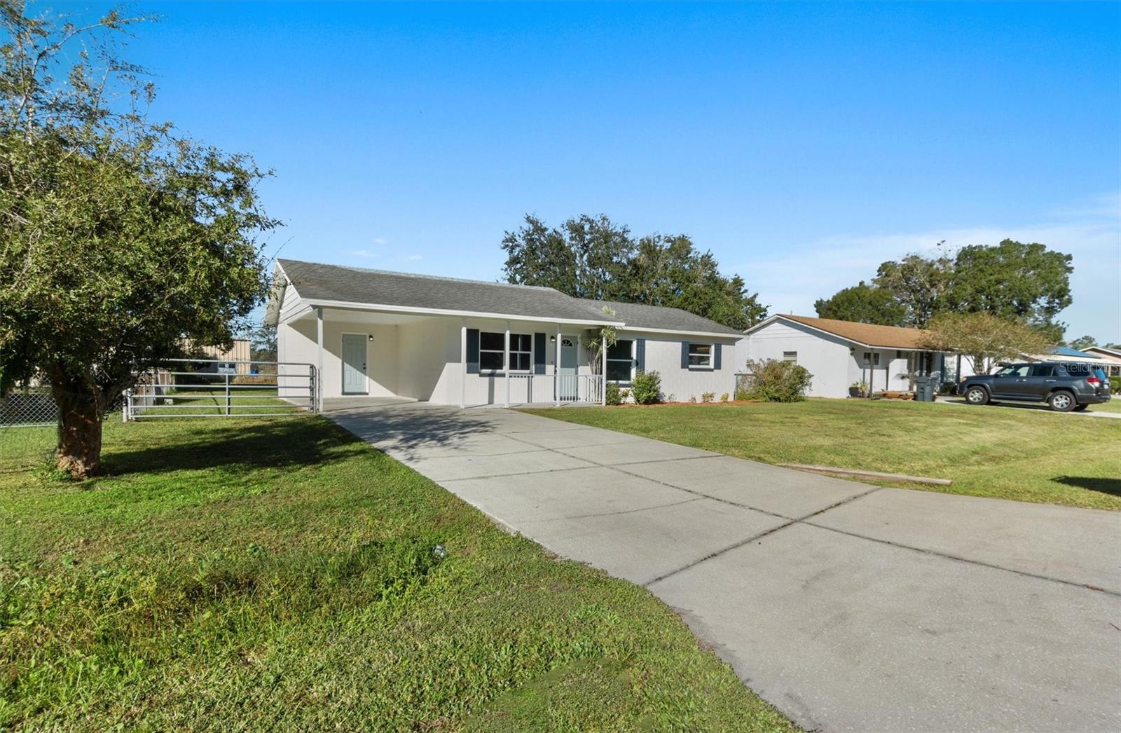 Image 2 of 35 For 2588 Sun Acres Boulevard