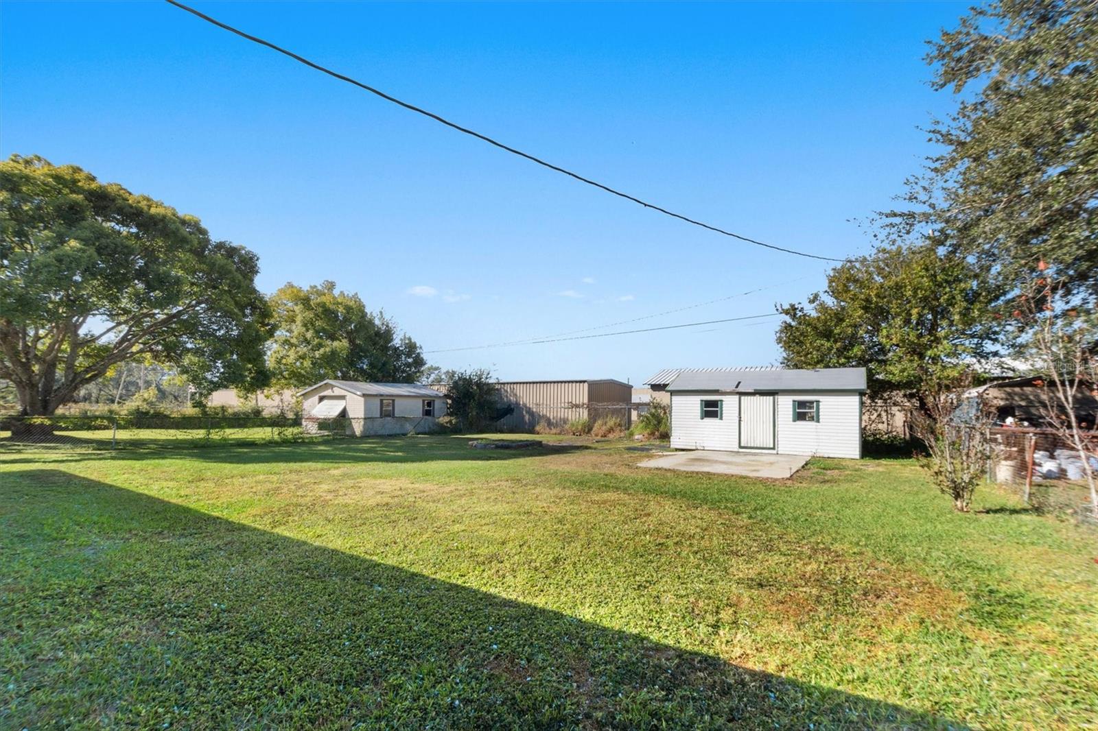 Image 22 of 35 For 2588 Sun Acres Boulevard