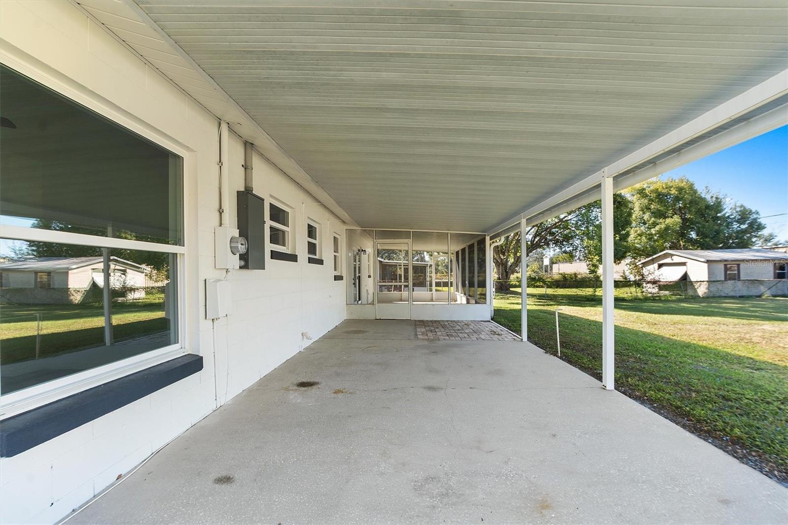 Image 6 of 35 For 2588 Sun Acres Boulevard
