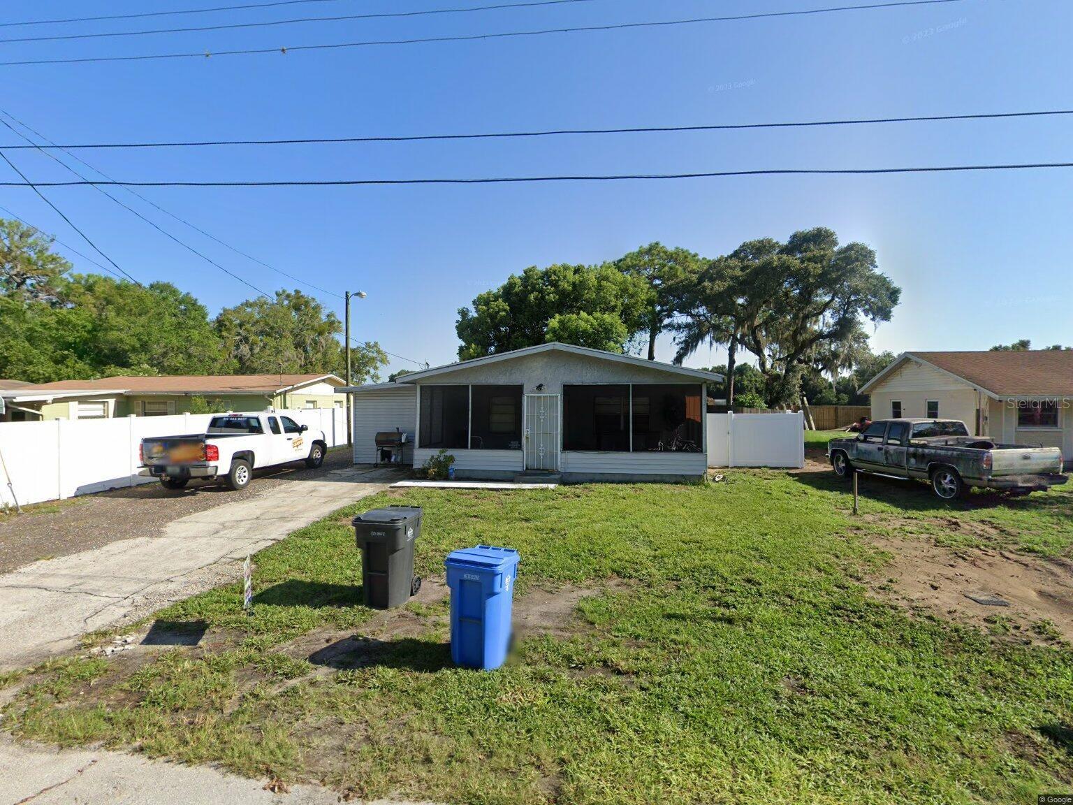 Listing Details for 605 Calhoun Avenue, SEFFNER, FL 33584