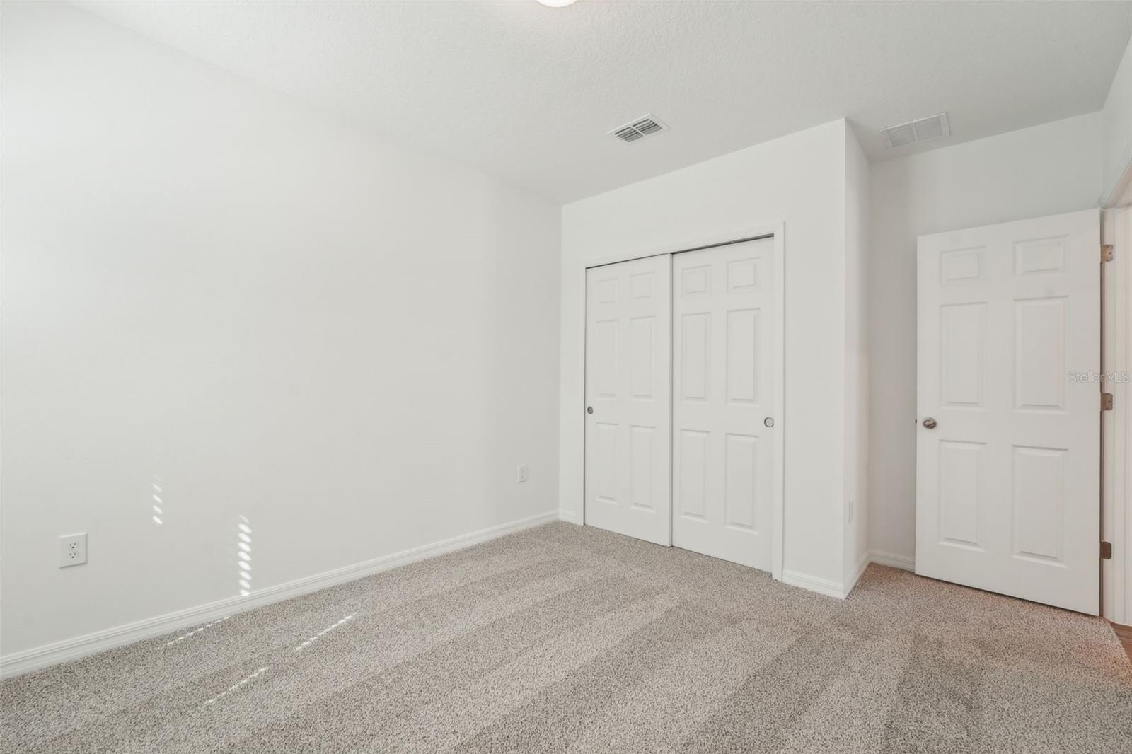 Image 30 of 39 For 1124 Griffon Avenue
