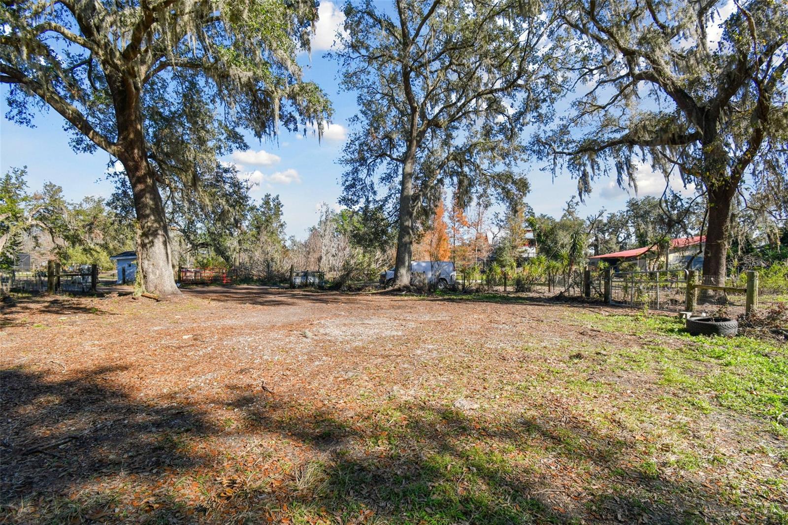 Image 86 of 90 For 2707 De Montmollin Road