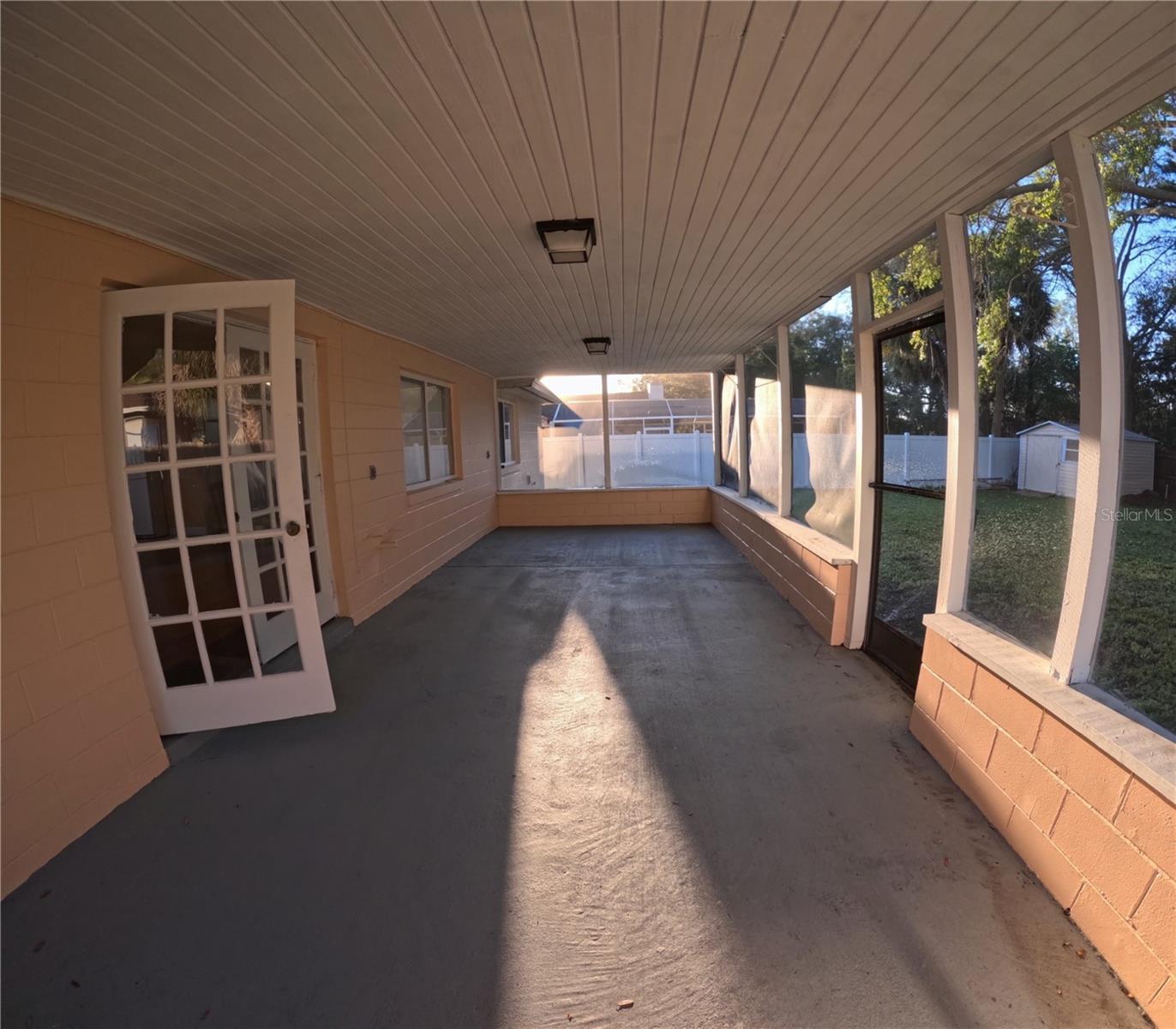 Image 10 of 13 For 1859 Lake Hill Circle