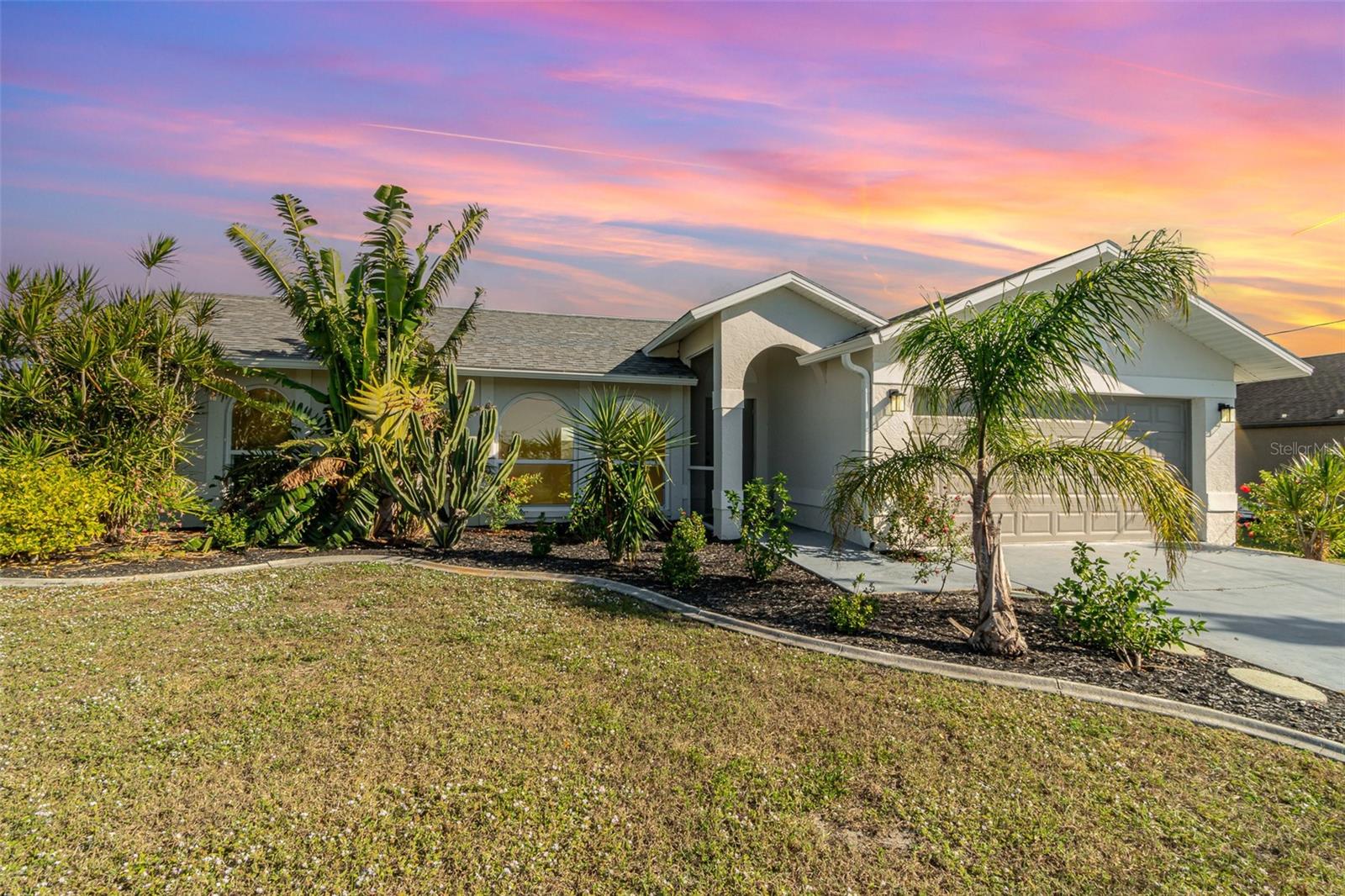 Details for 2727 18th Place, CAPE CORAL, FL 33914