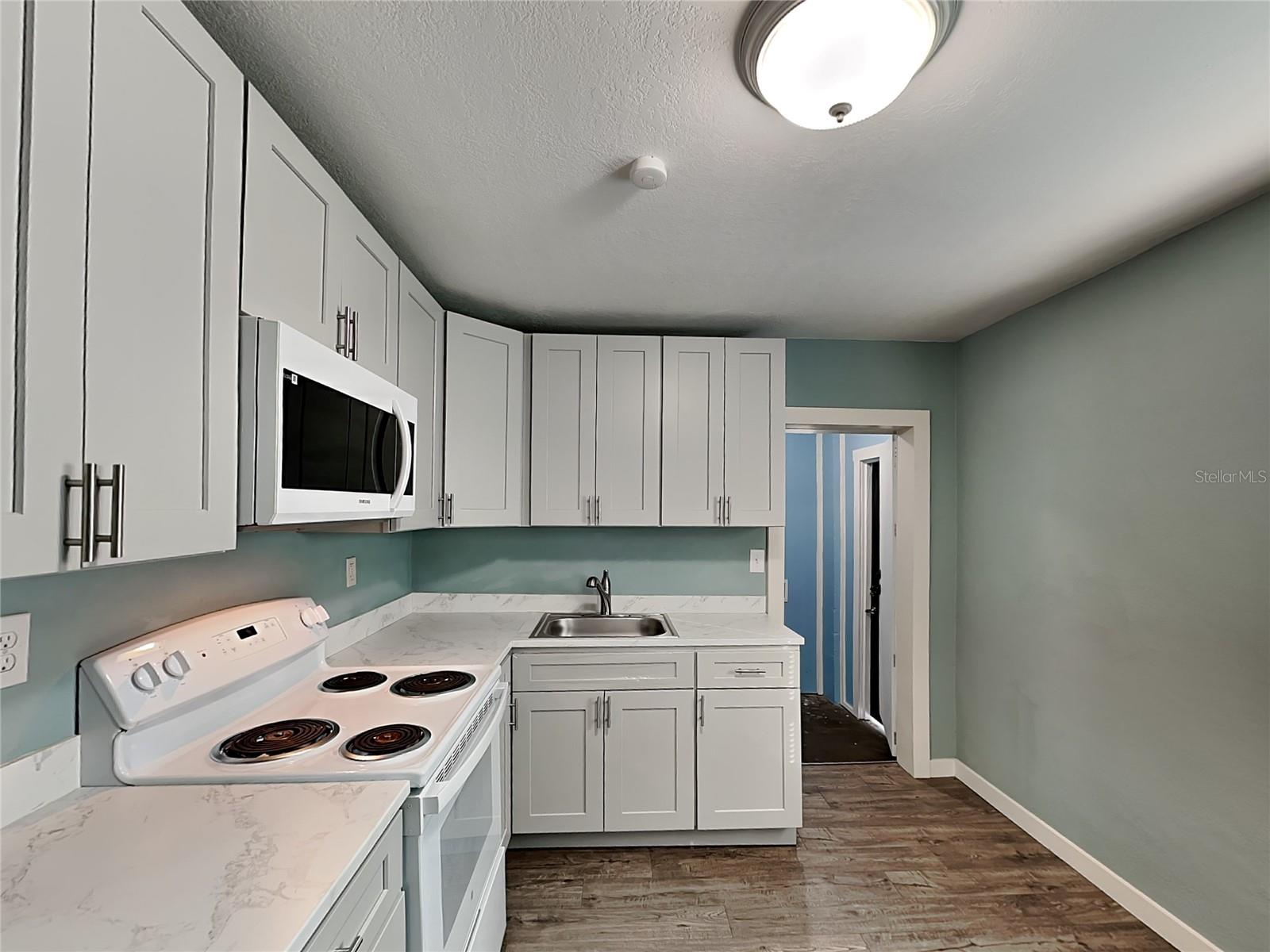 Image 11 of 18 For 1215 24th Street