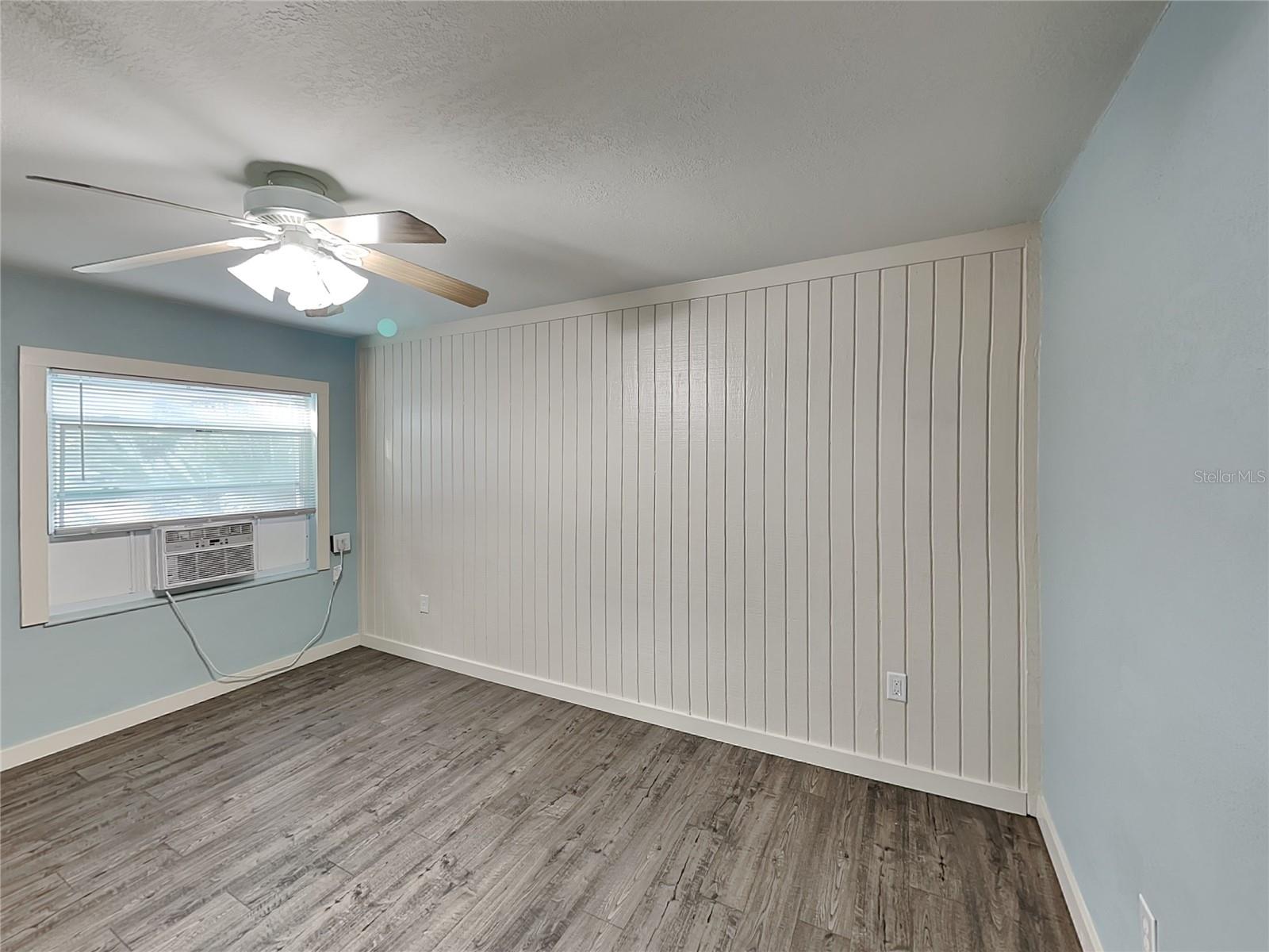 Image 14 of 18 For 1215 24th Street