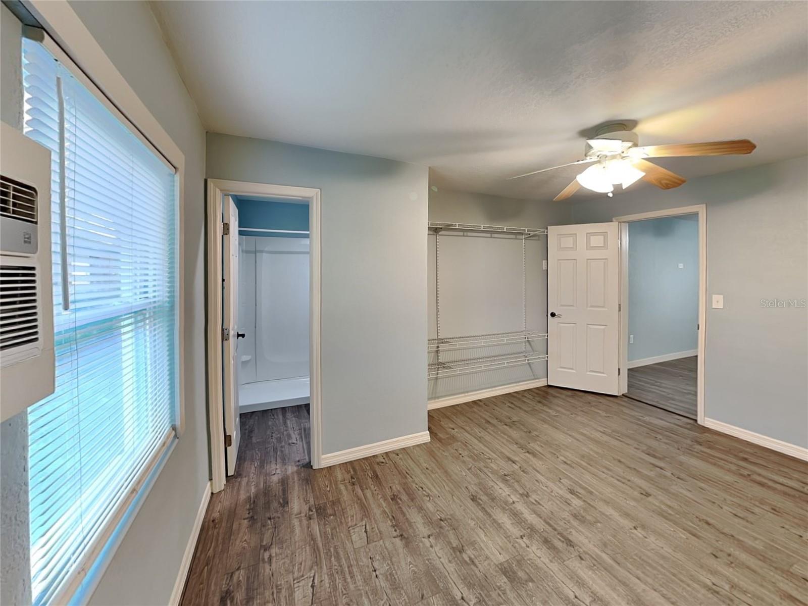 Image 7 of 18 For 1215 24th Street