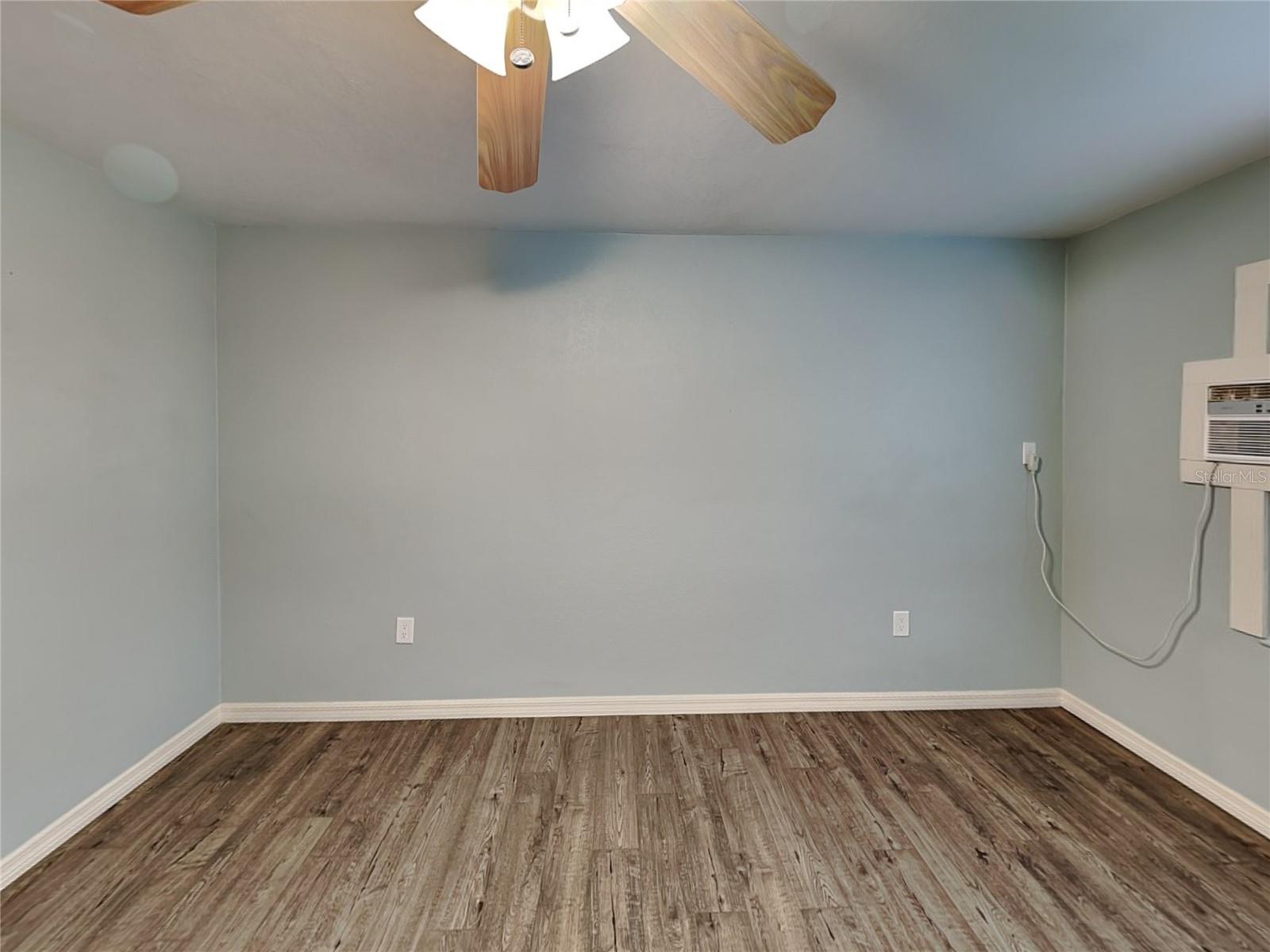 Image 8 of 18 For 1215 24th Street